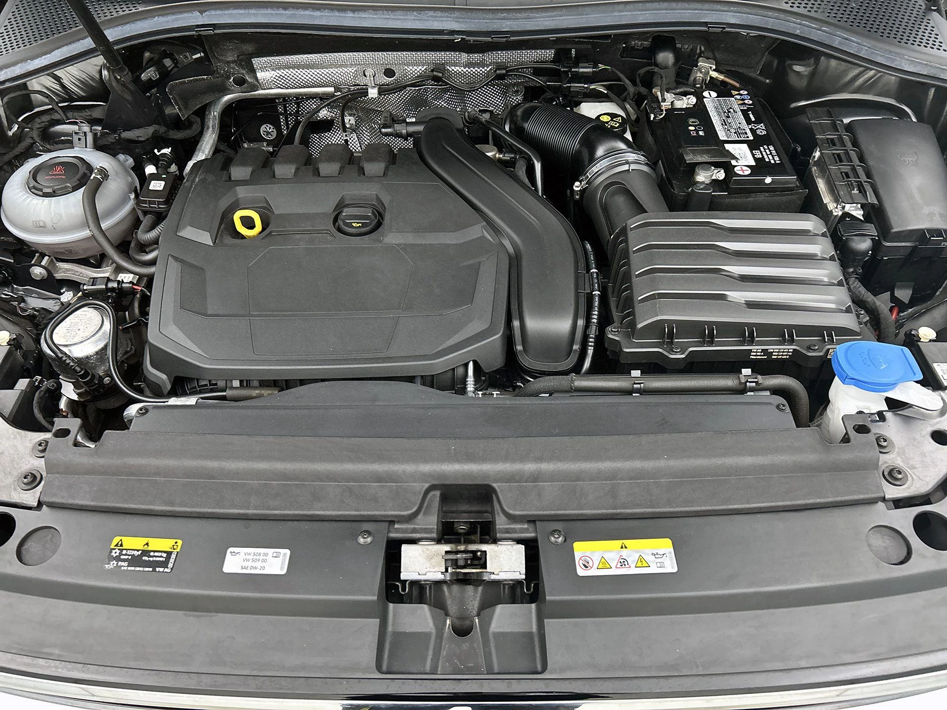 Volkswagen-Tiguan-image-32