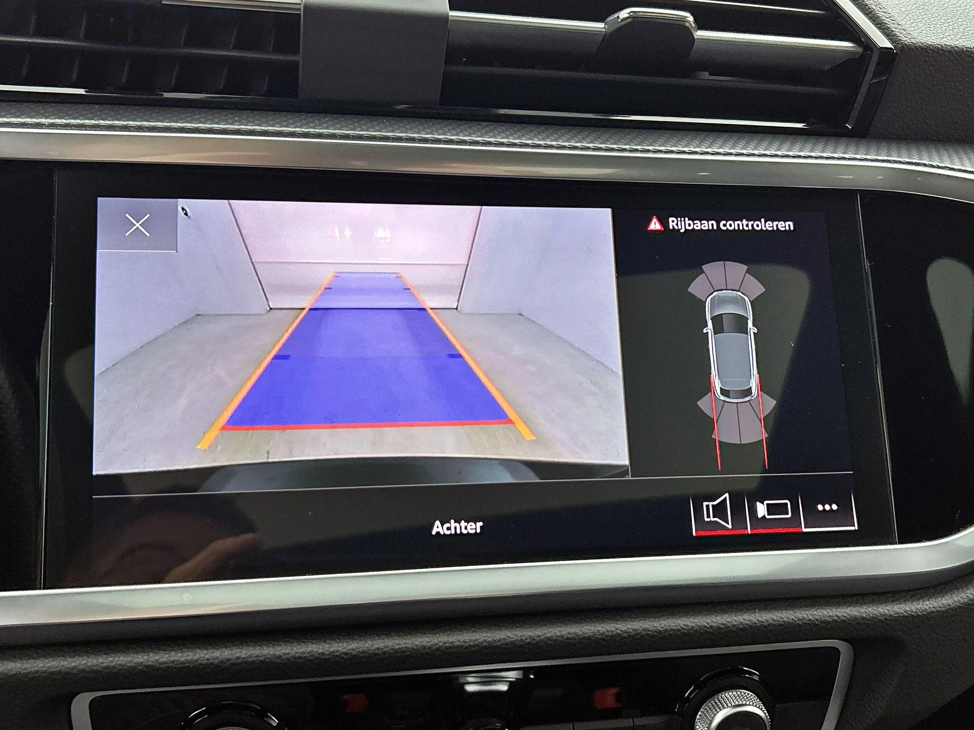 Audi-Q3-image-15