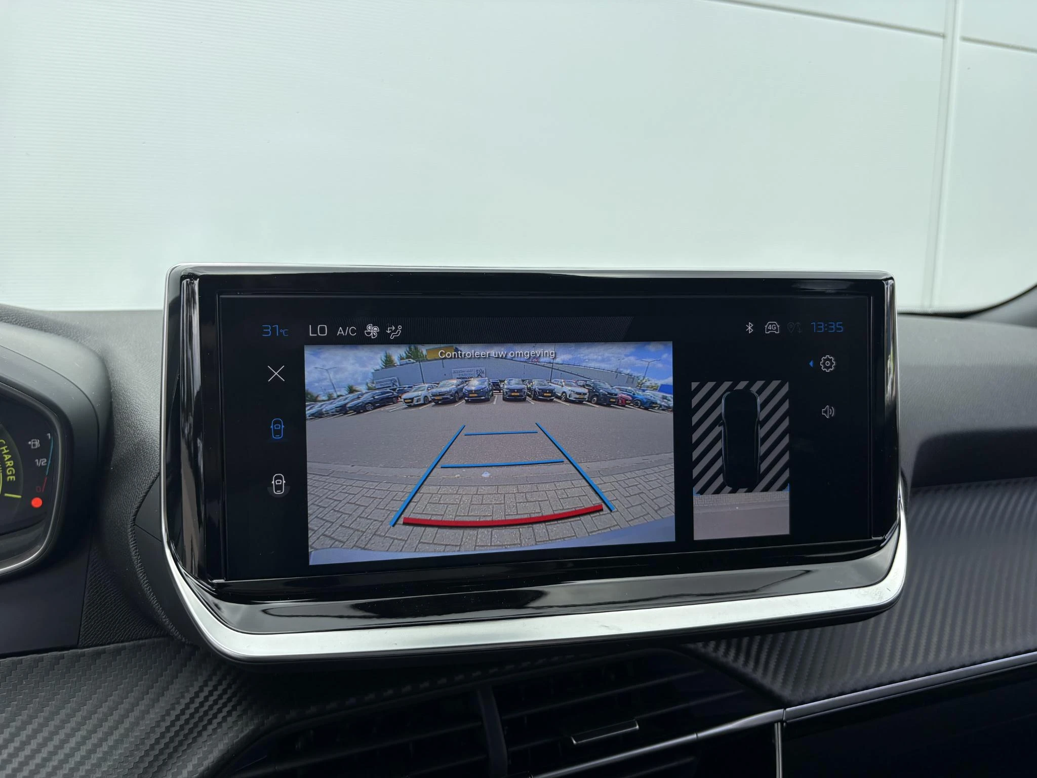 Peugeot-2008-image-15