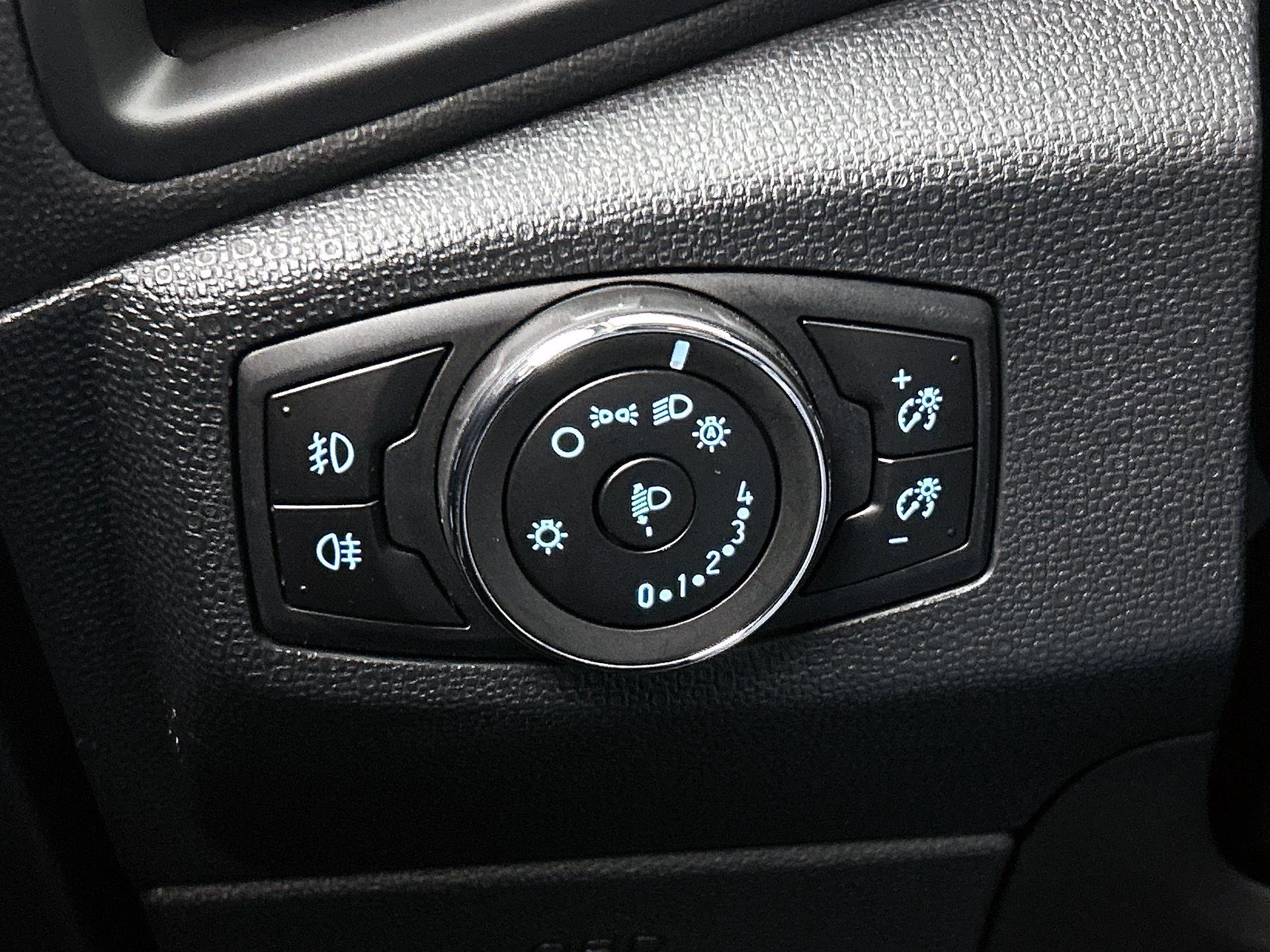 Ford-EcoSport-image-13