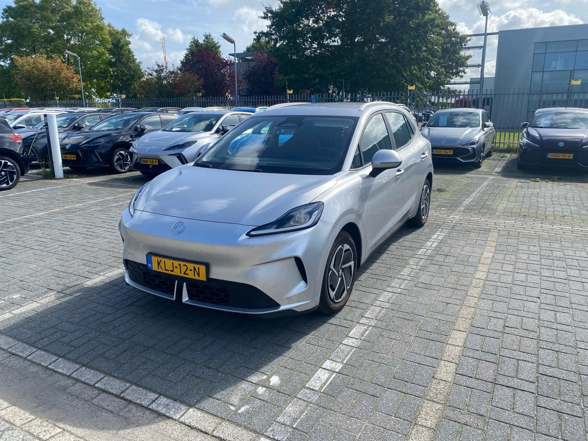 MG-MG4 EV Urban-image-3