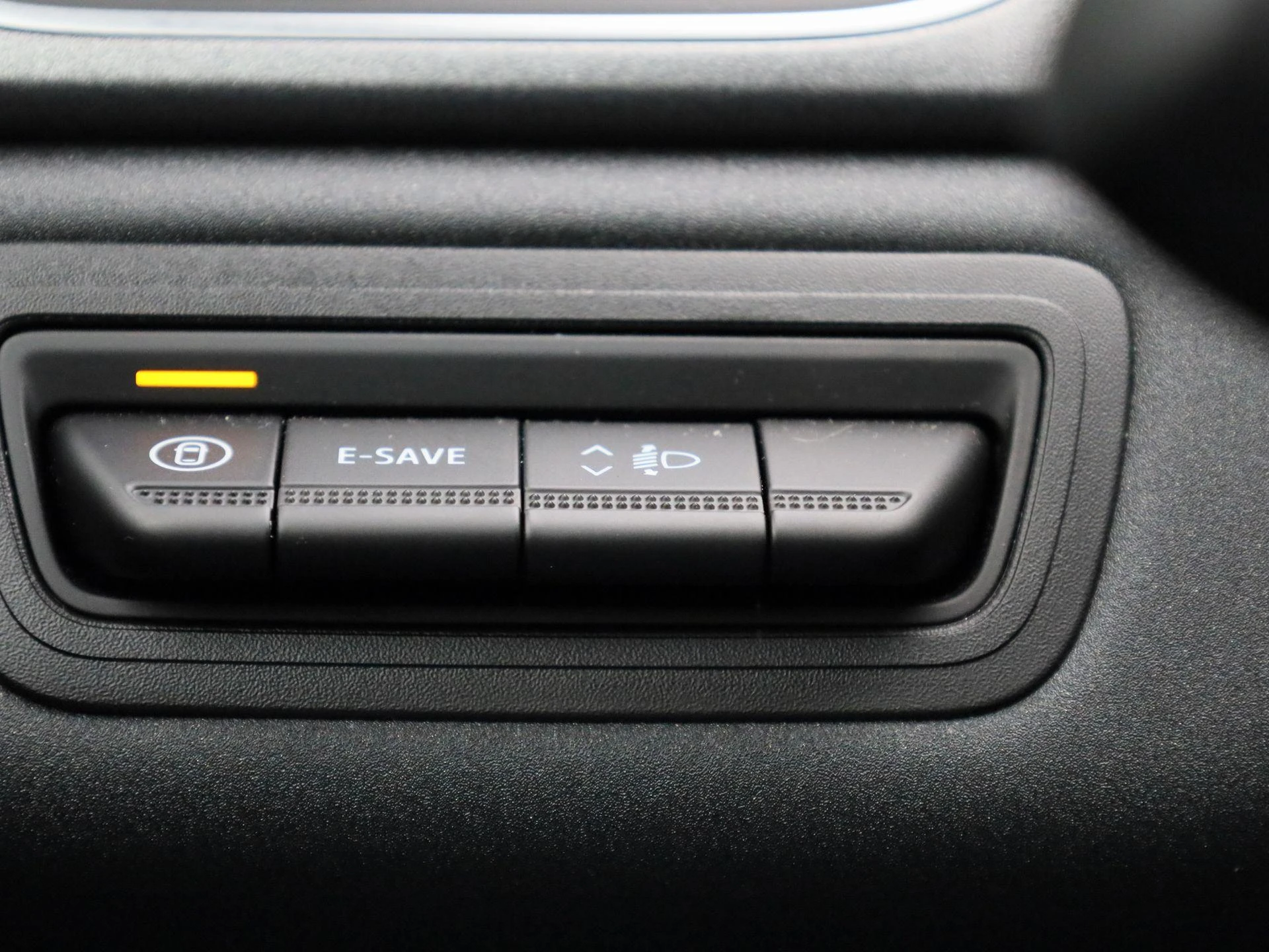 Renault-Captur-image-17