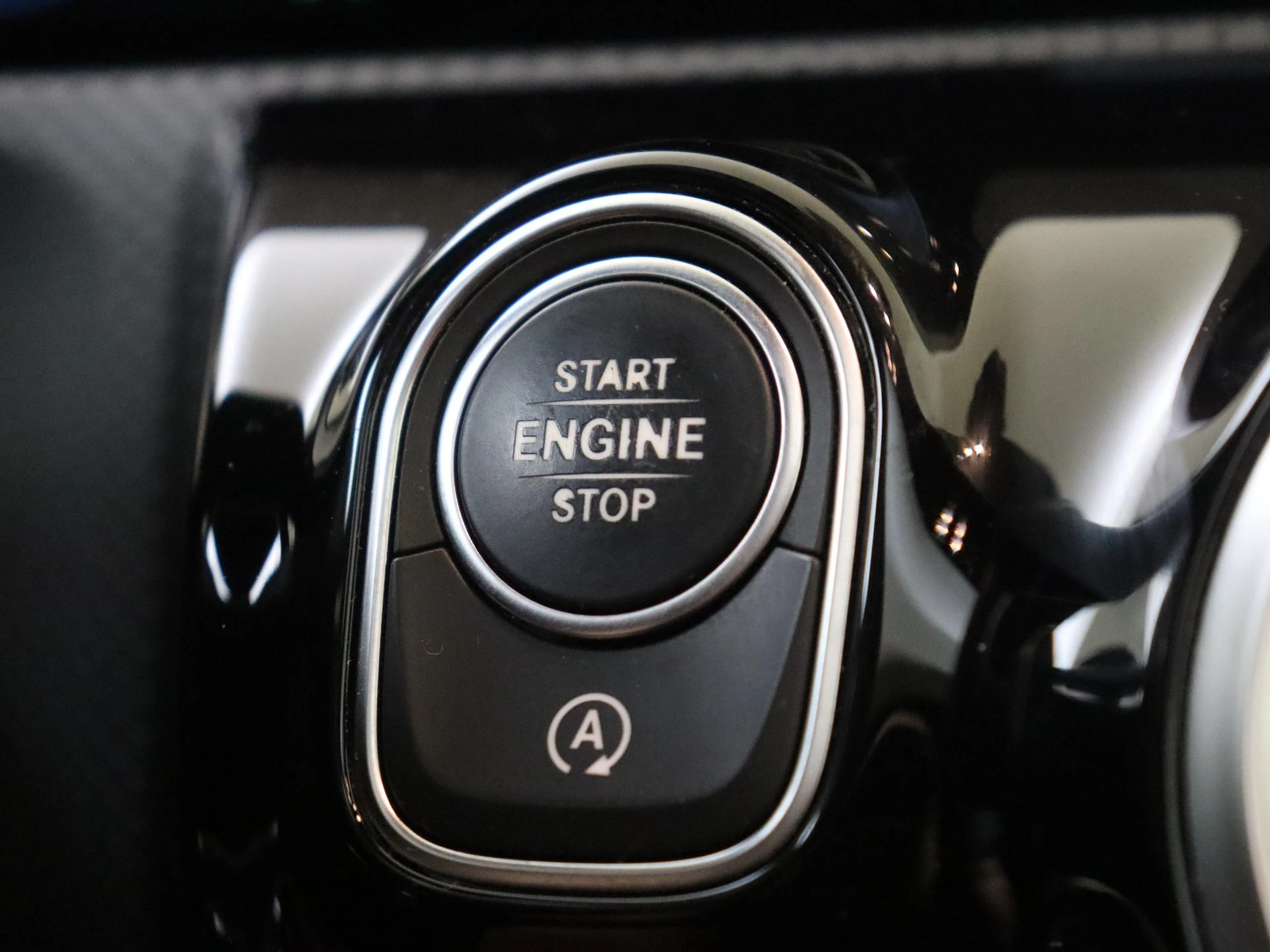 Mercedes-Benz CLA 250 Premium Plus