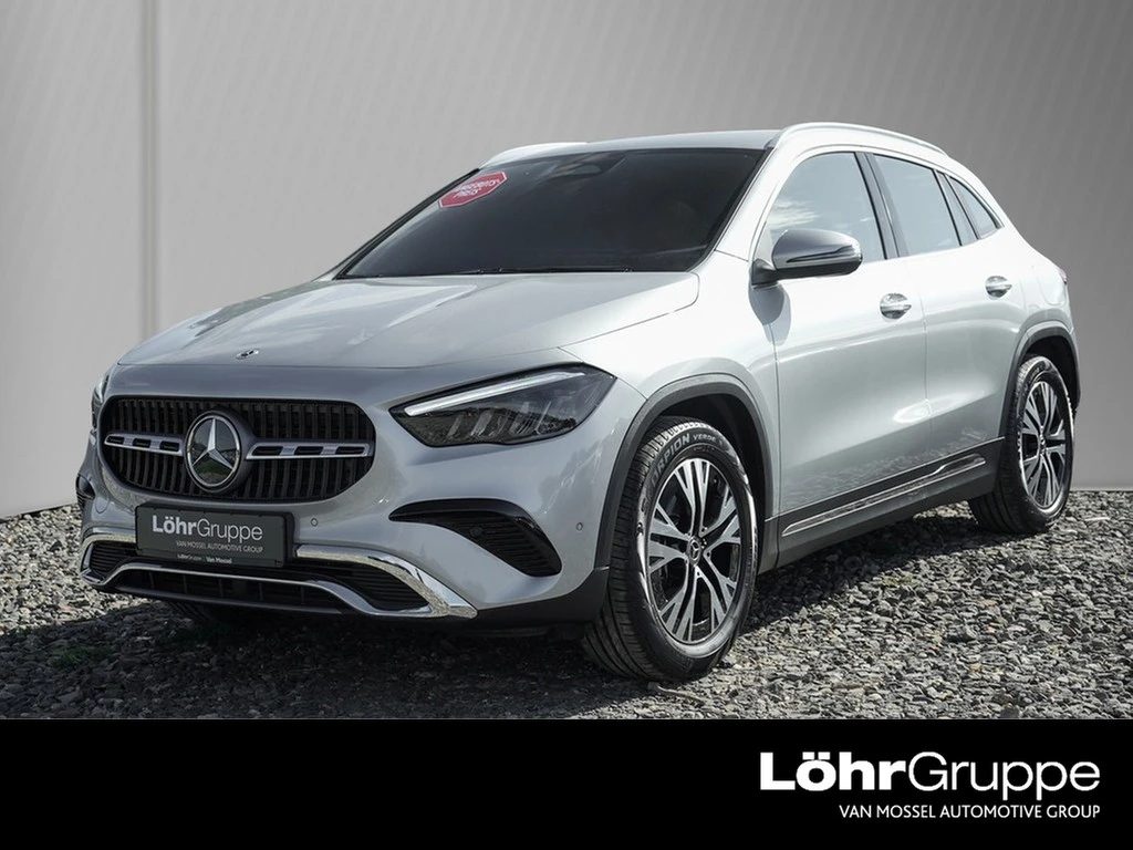 Mercedes-Benz-GLA-image-0
