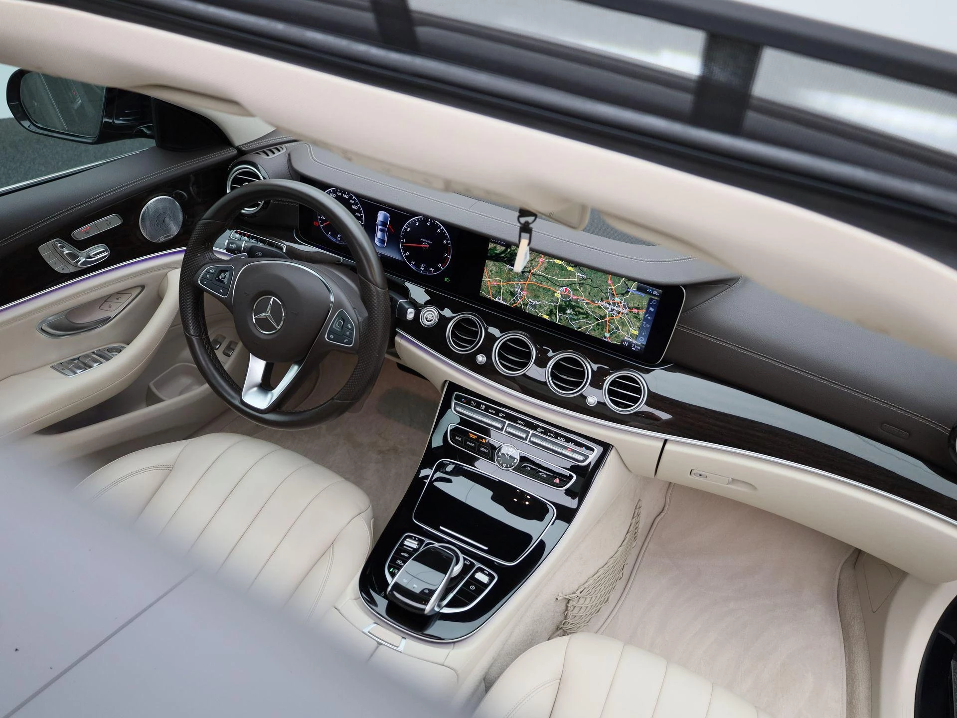 Mercedes-Benz E-Klasse 250 Prestige Plus