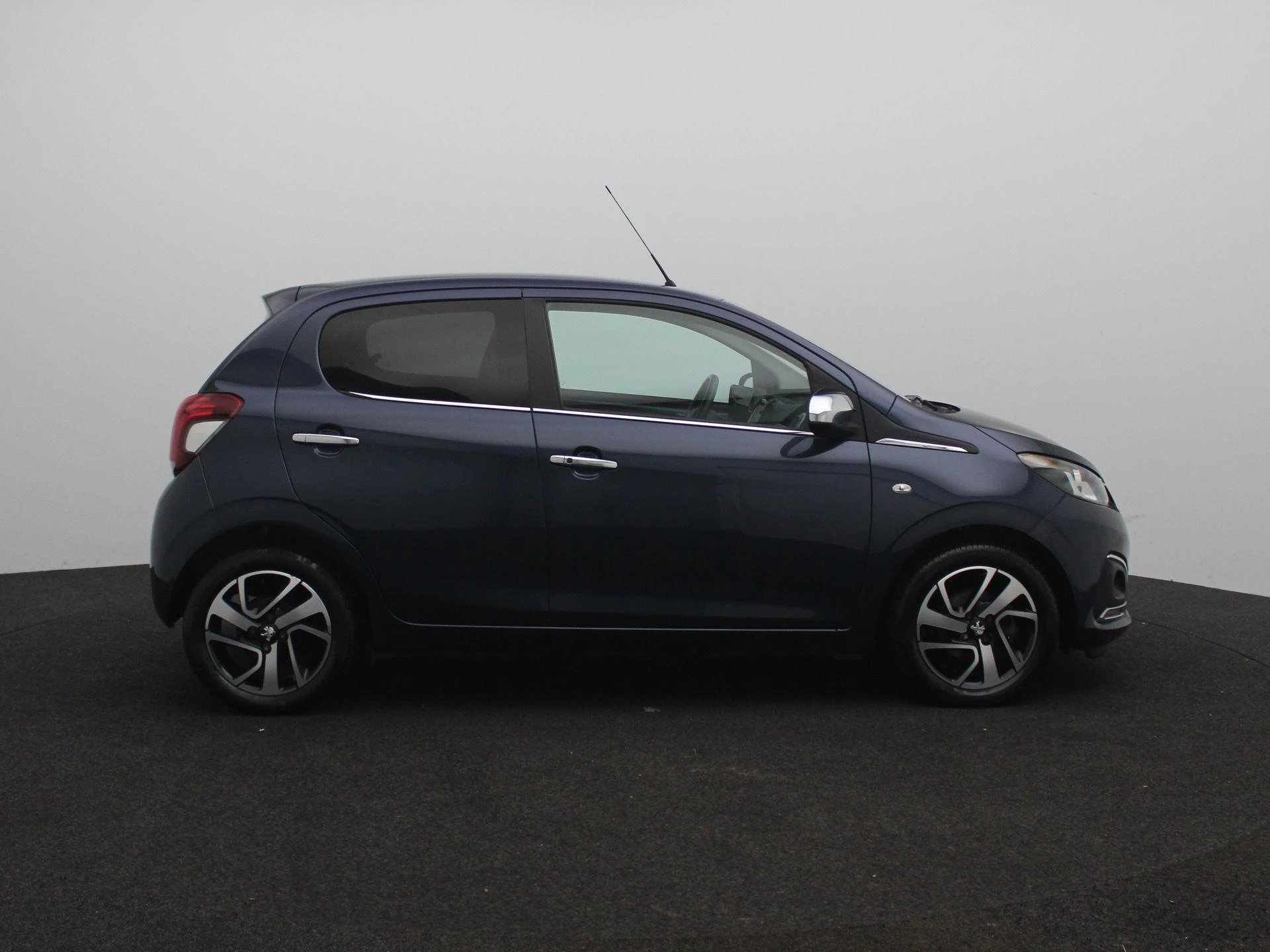 Peugeot 108 1.0 e-VTi Allure