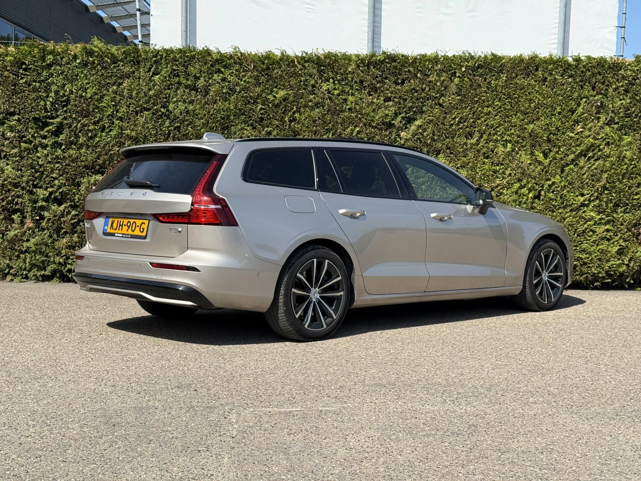 Volvo-V60-image-6