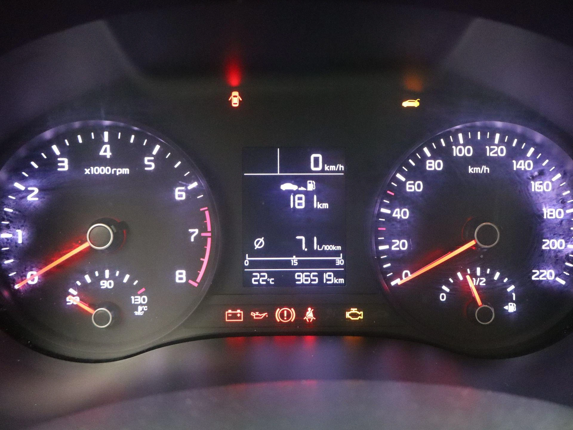 Kia-Stonic-image-9