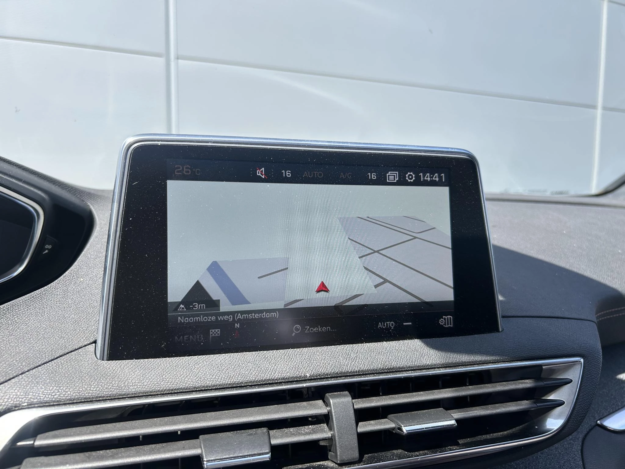 Peugeot-5008-image-13