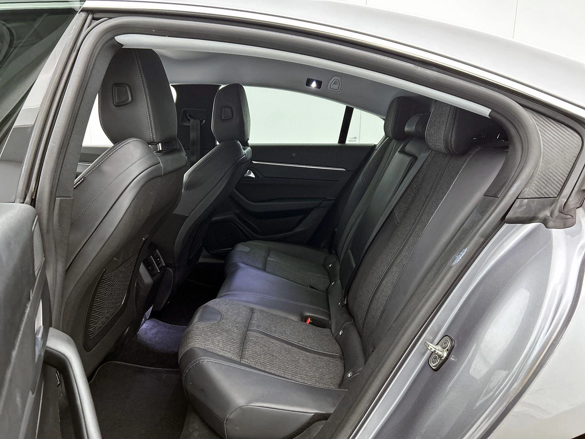 Peugeot-508-image-17