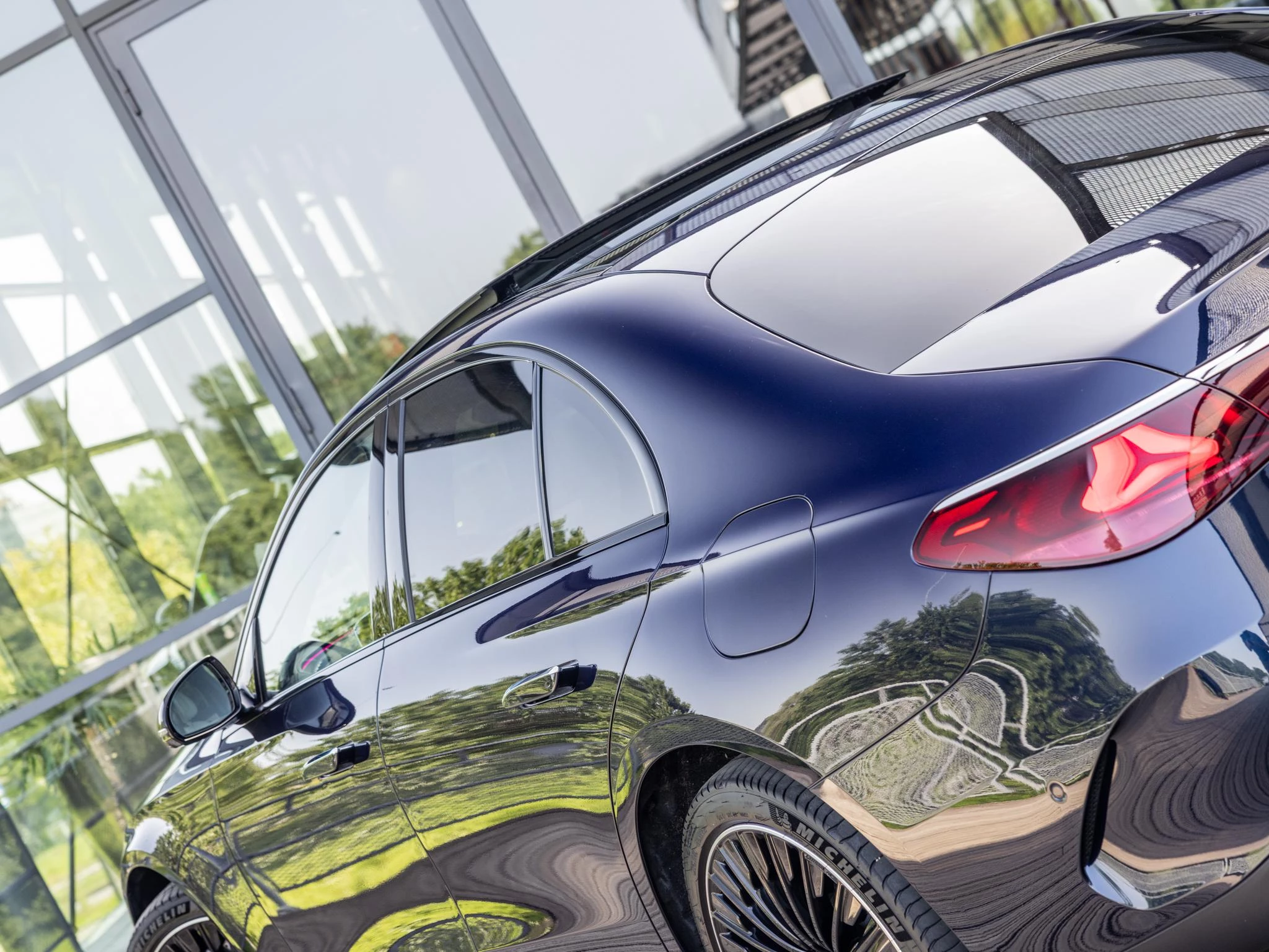 Mercedes-Benz E-Klasse 300 e AMG Line