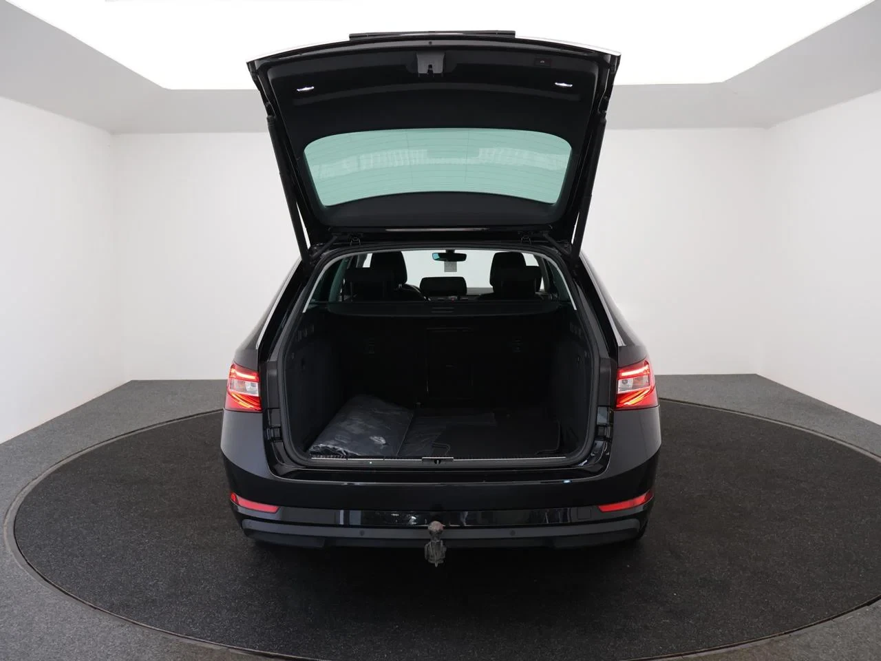 Škoda-Superb-image-11