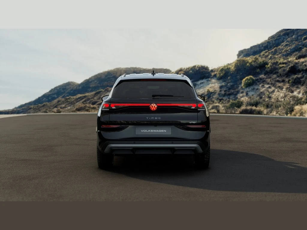 Volkswagen-T-Roc-image-4