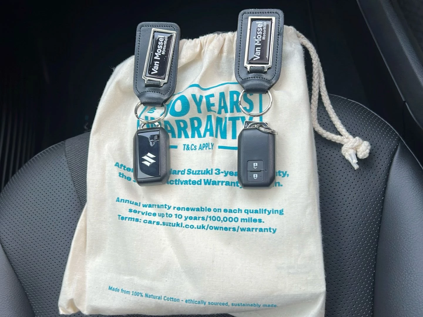 Suzuki-e Vitara-image-15