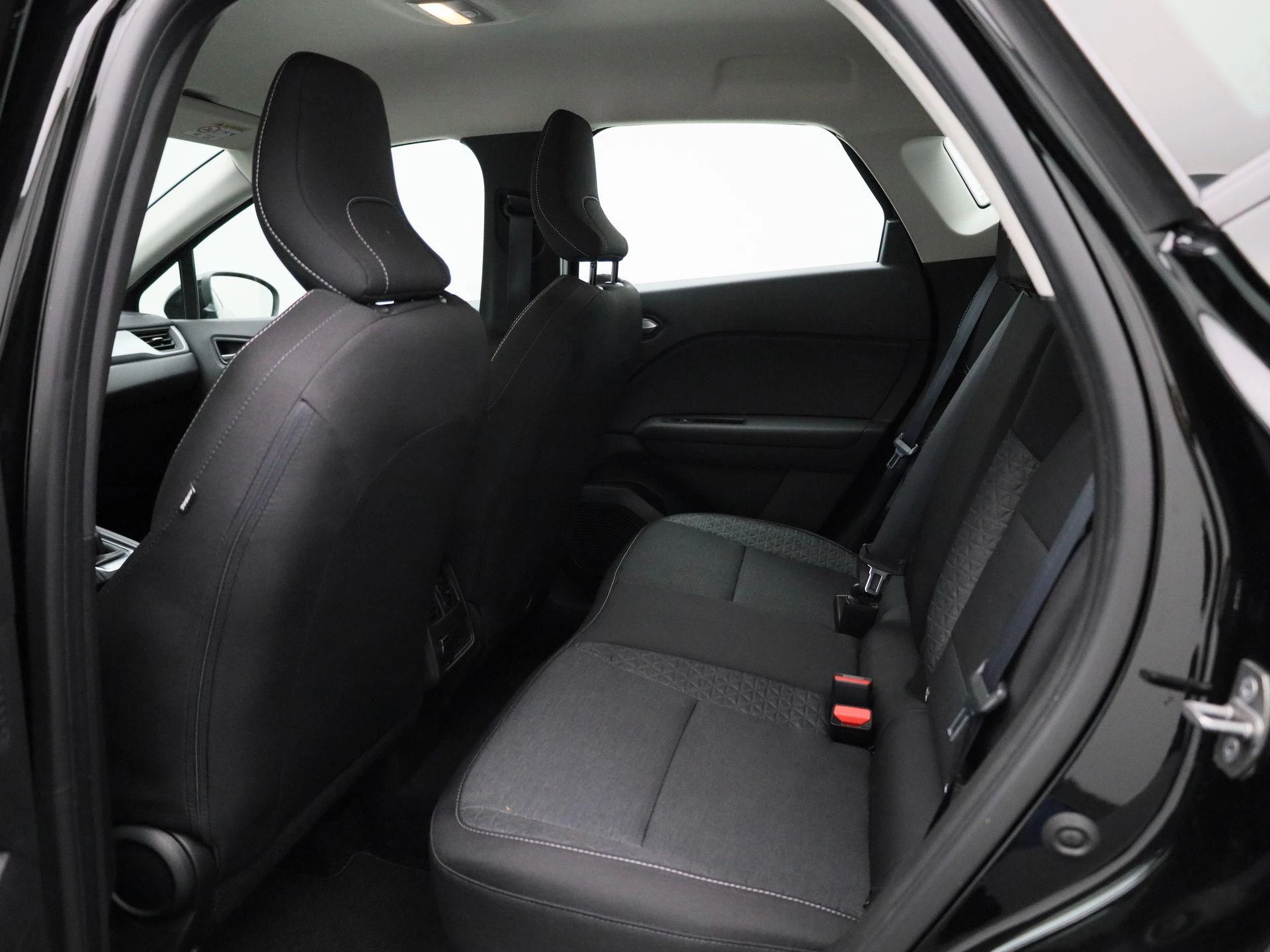 Renault-Captur-image-10