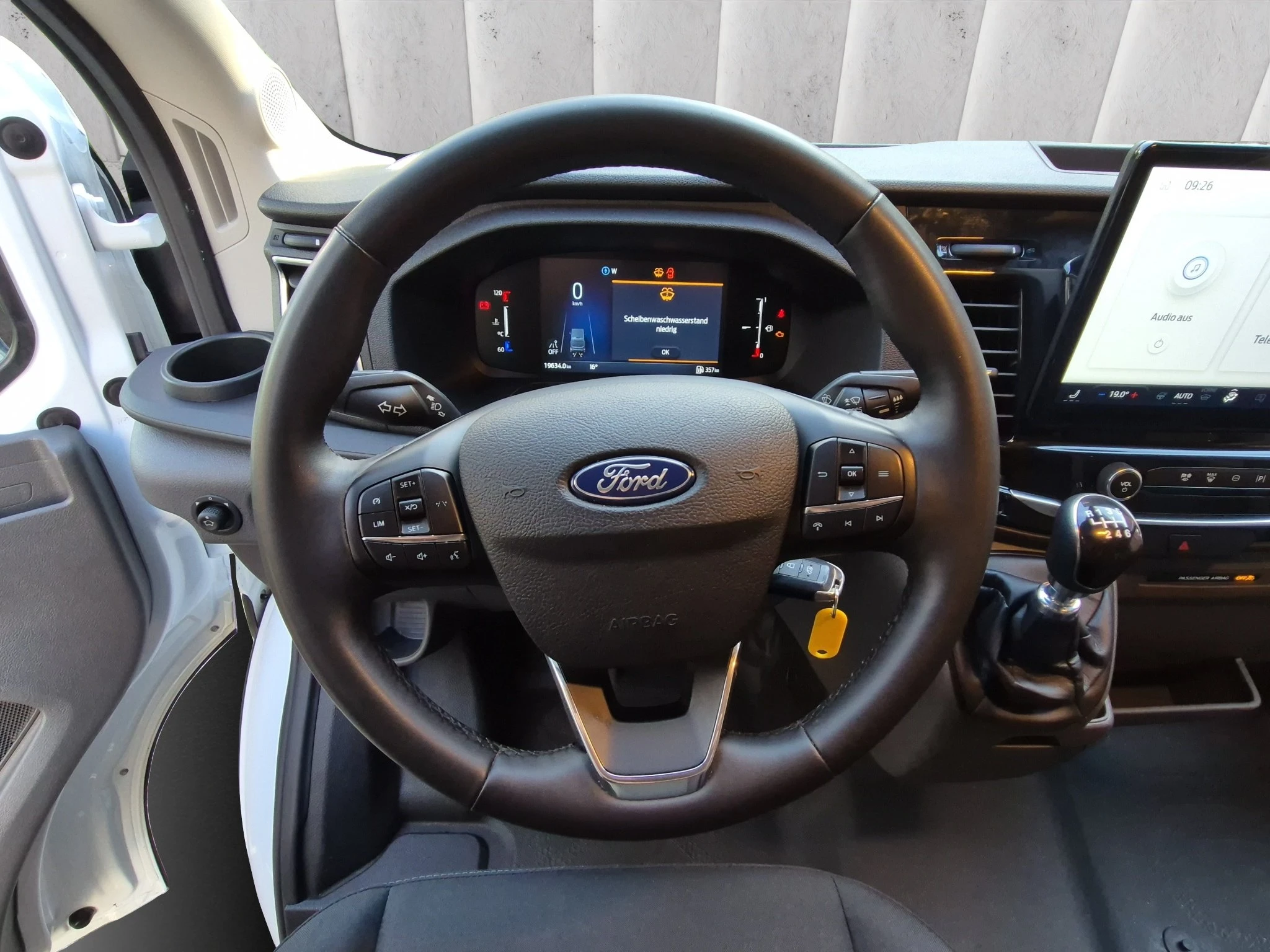 Ford-Transit-image-12