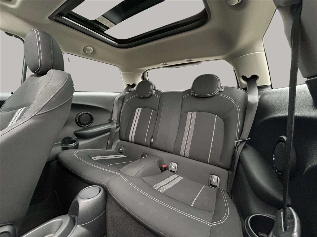 MINI Electric Cooper SE EL Essential 184HK 3d Aut.