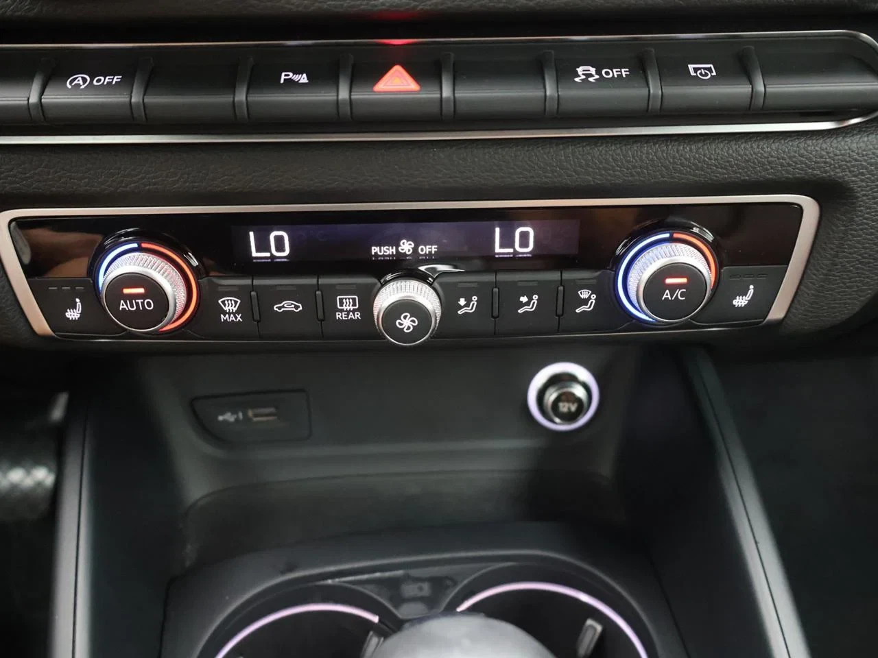 Audi A3 Cabriolet Audi A3 Cabriolet 40TFSI QUATTRO 190PK *AUTOMAAT*BRUINE LEDER*CRUISE*VIRTUAL COCKPIT*NAVI*APP-CONNECT*...*