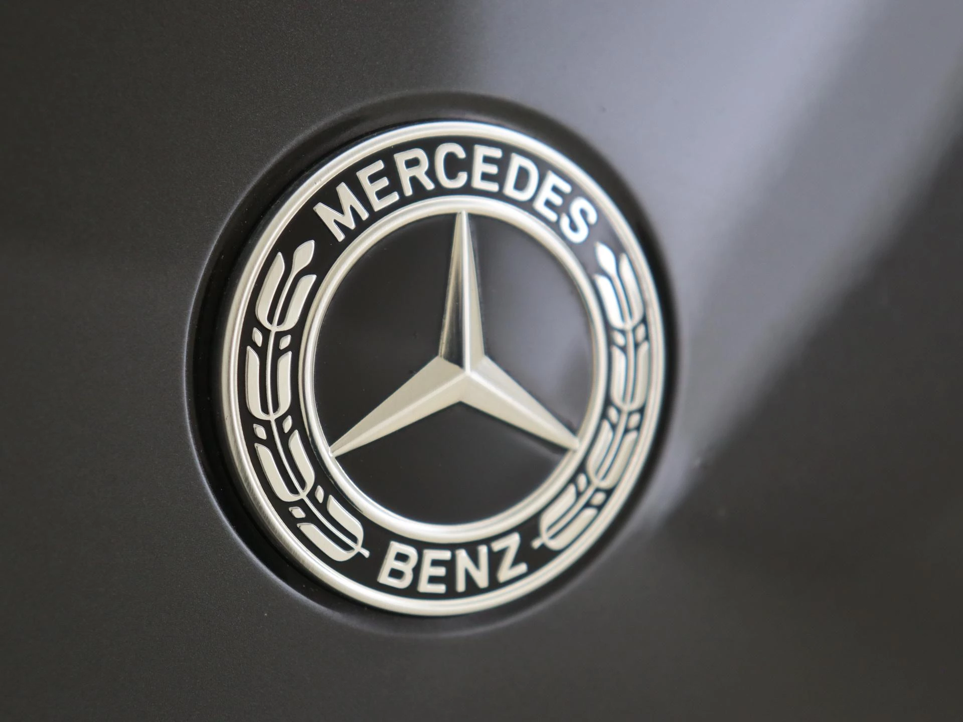 Mercedes-Benz-C-Klasse-image-29