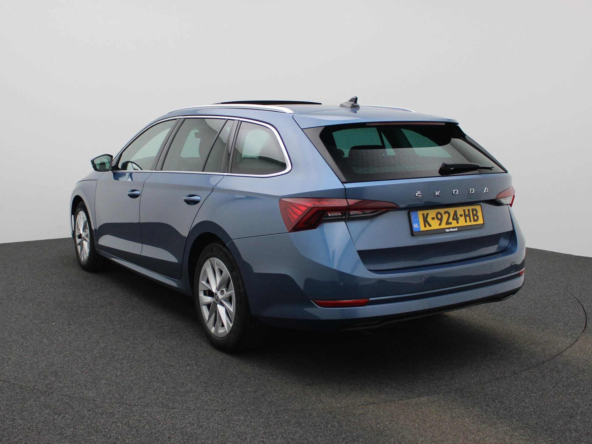 Škoda-Octavia-image-1