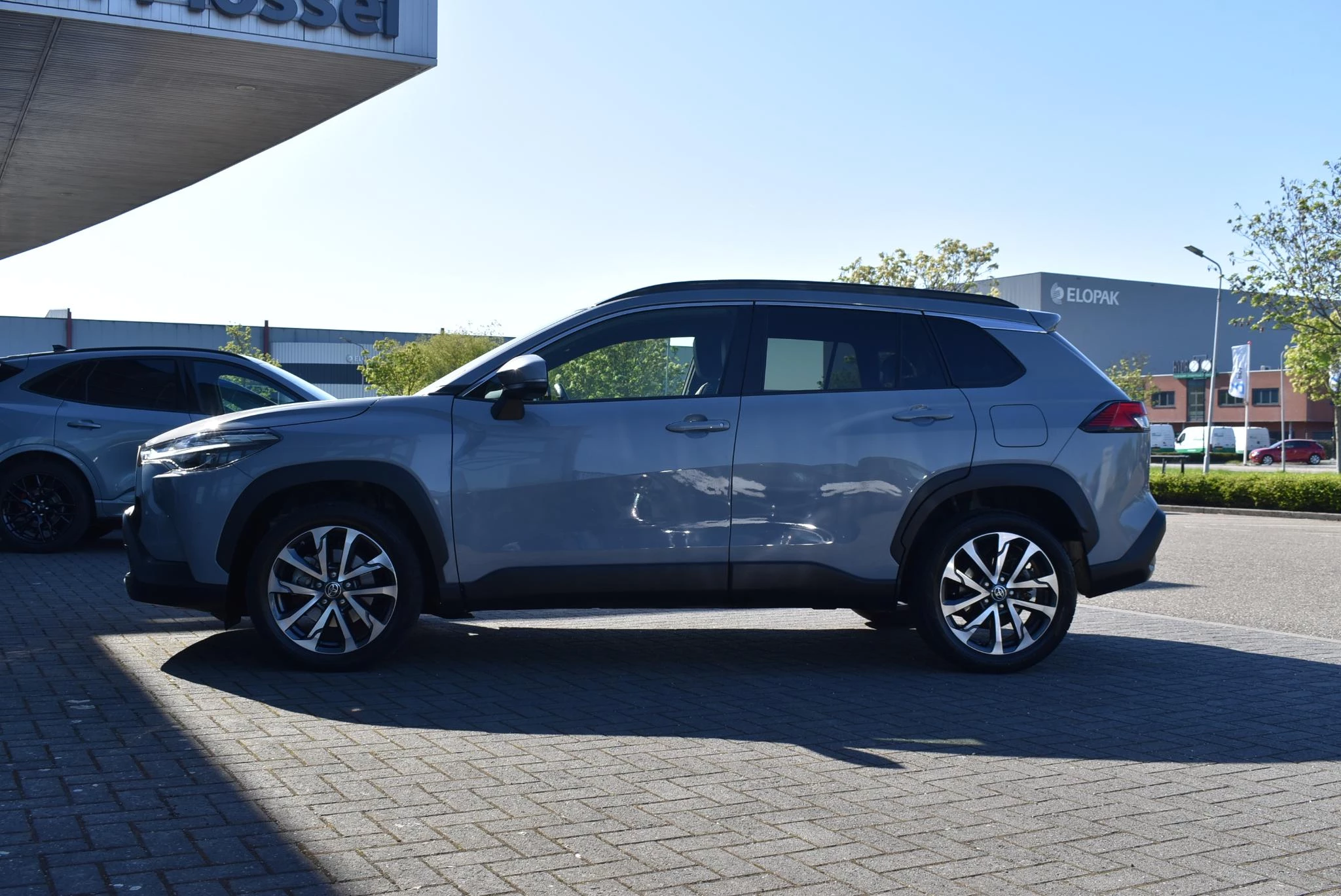 Toyota-Corolla Cross-image-7