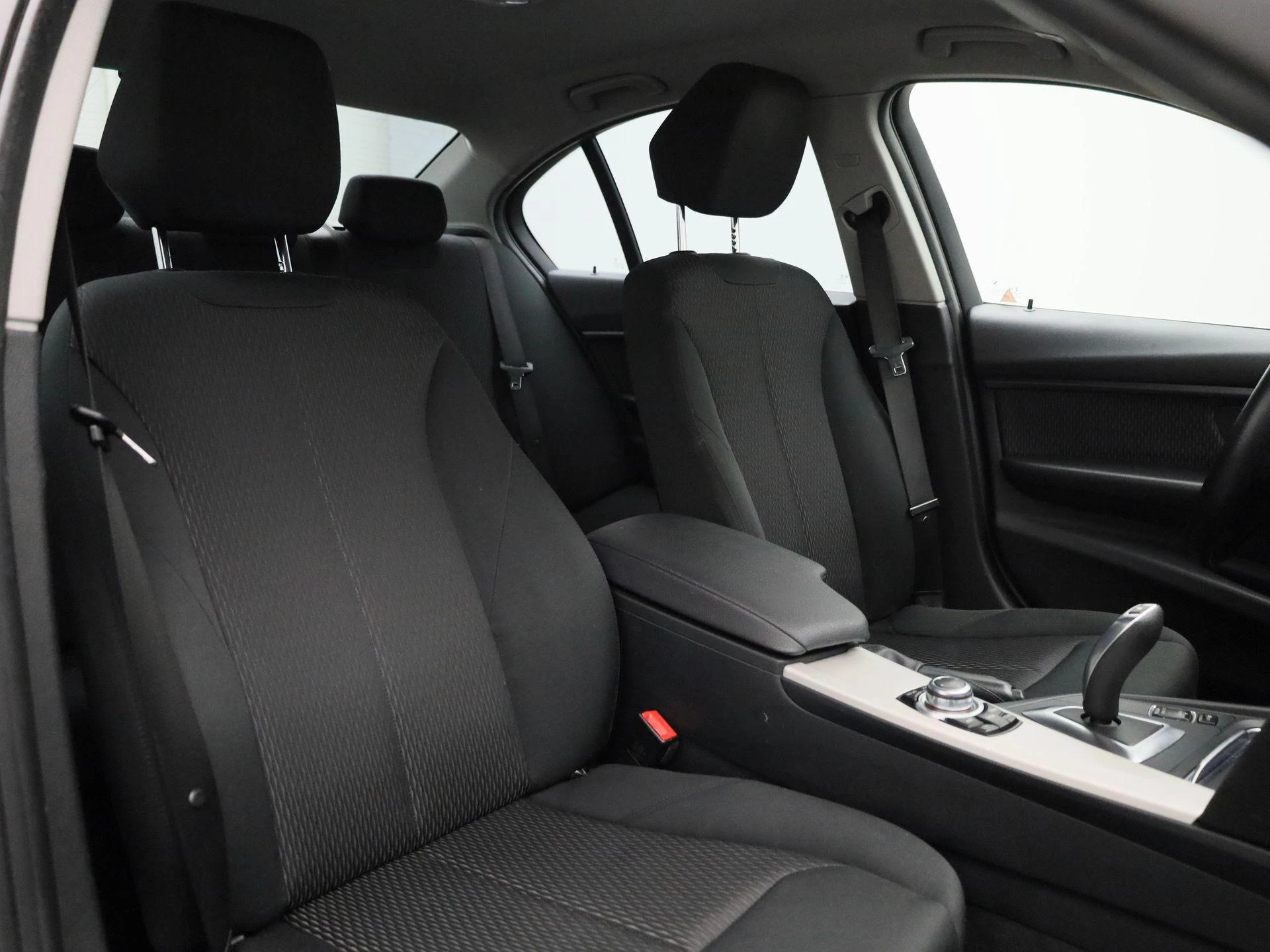BMW-3 Serie-image-36