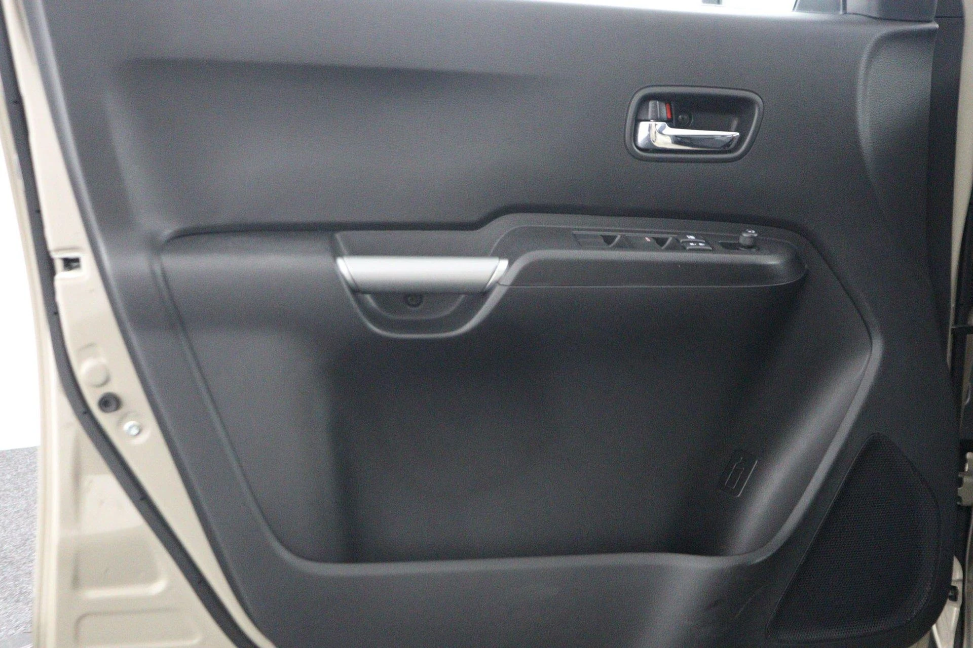 Suzuki-Ignis-image-21