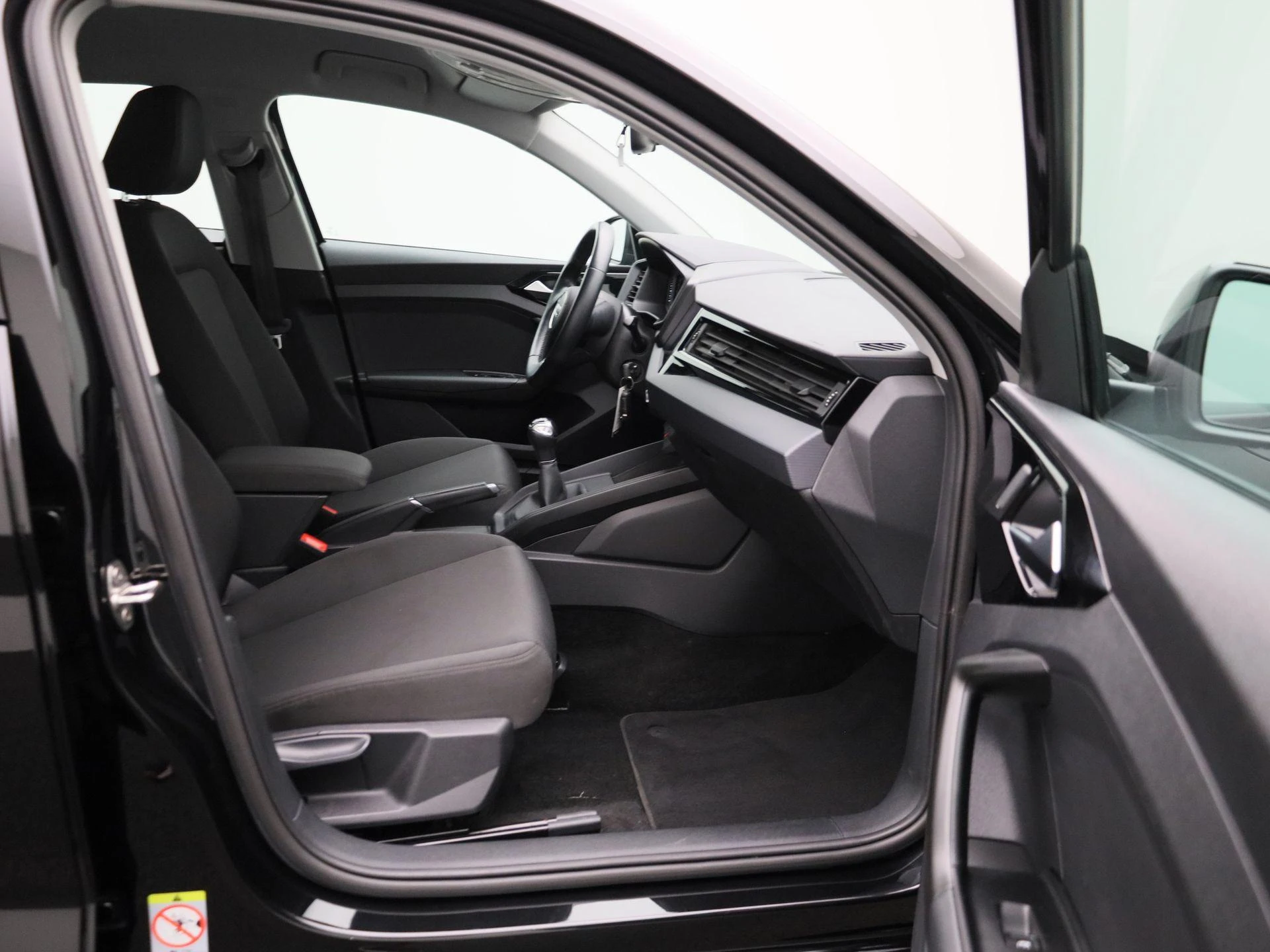 Audi-A1 Sportback-image-32