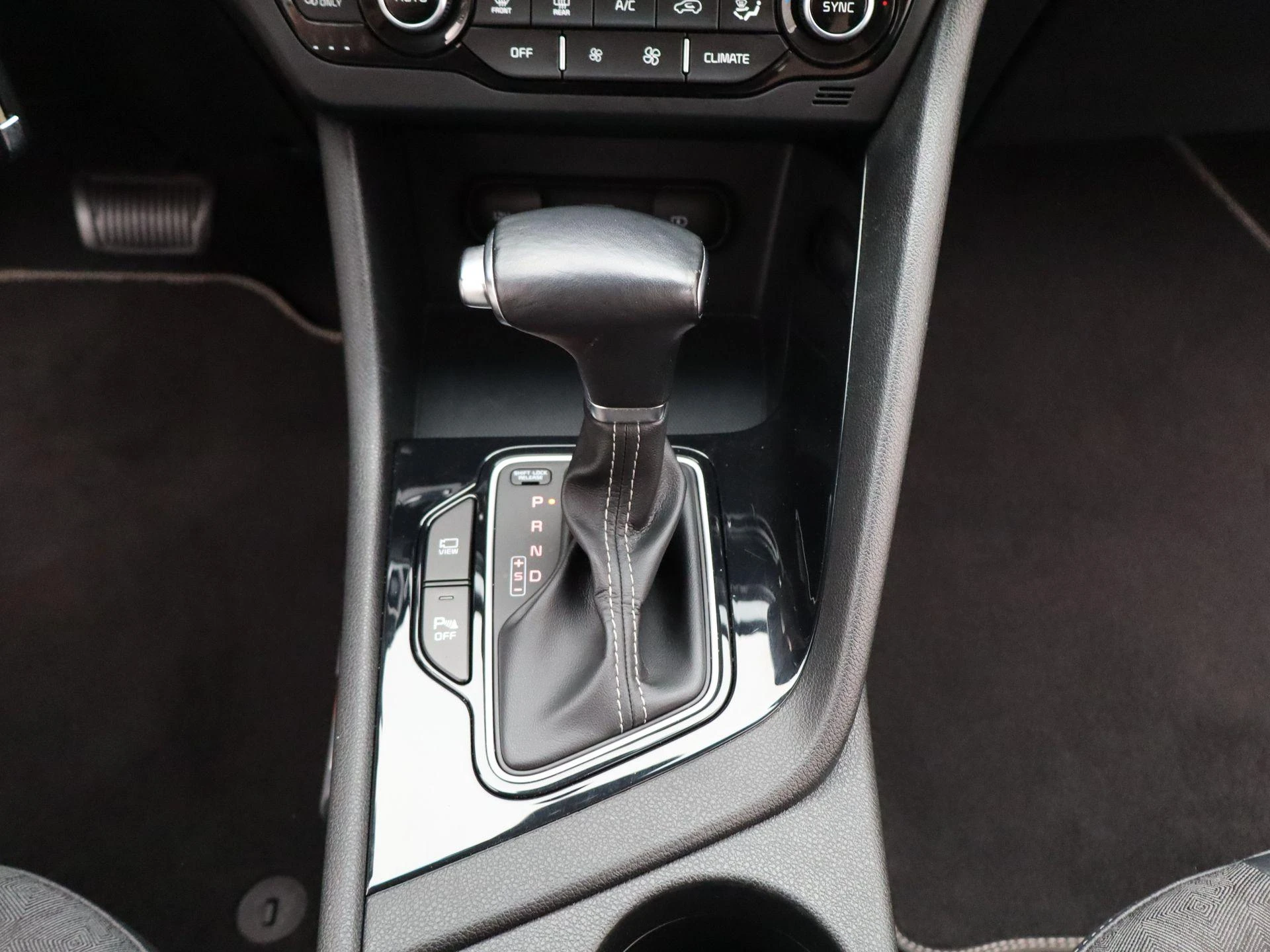Kia-Niro-image-9