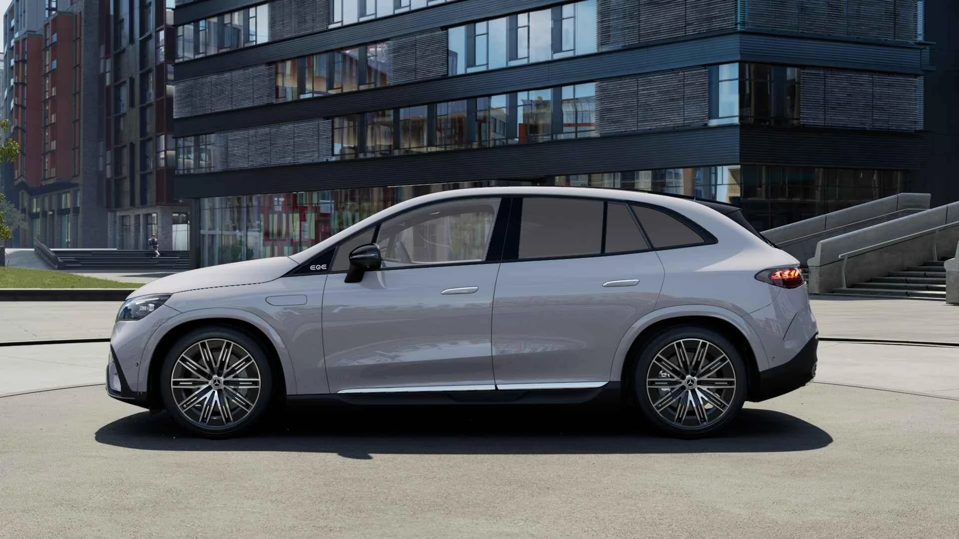 Mercedes-Benz-EQE-image-6