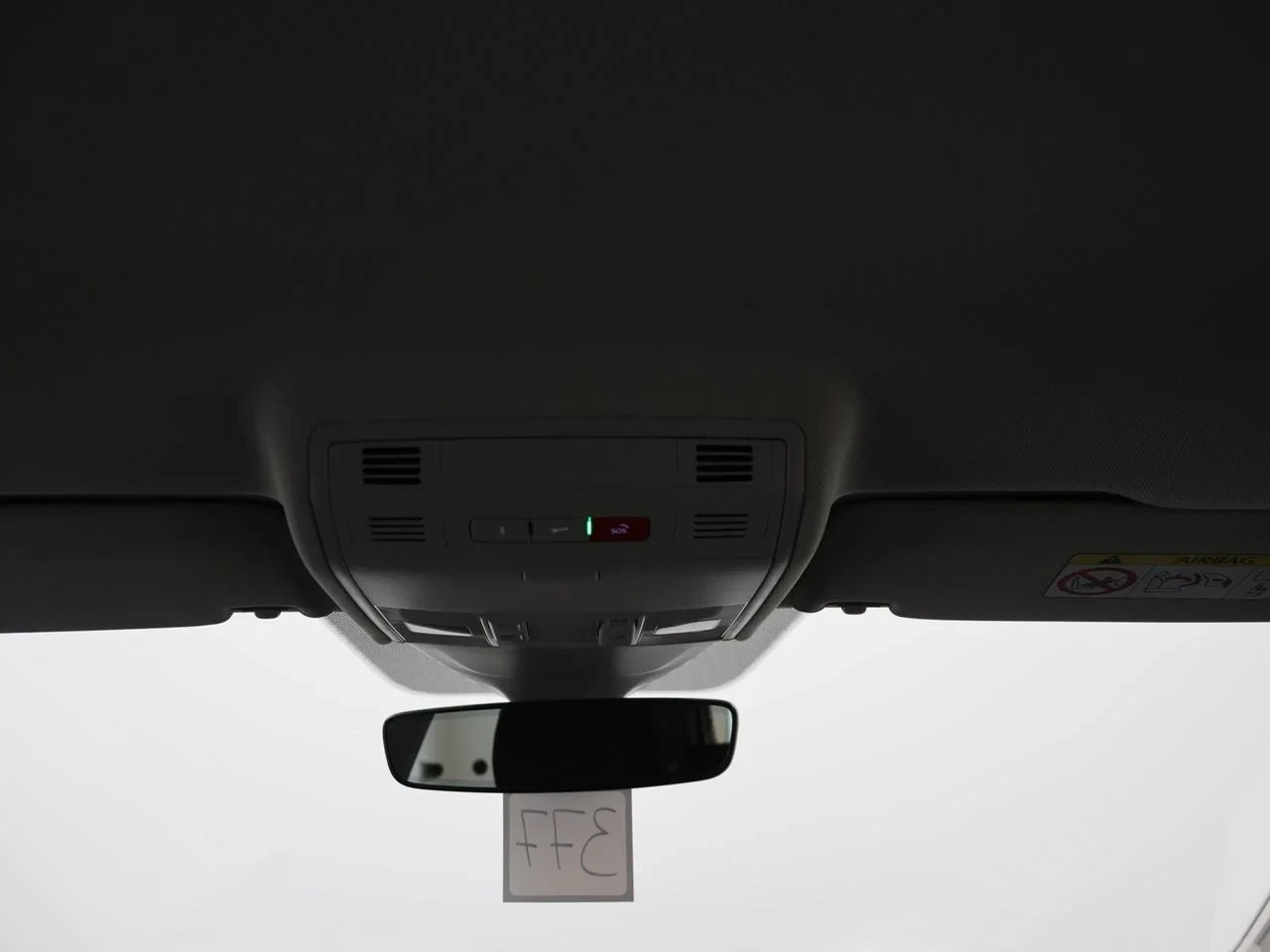 Volkswagen-Polo-image-24