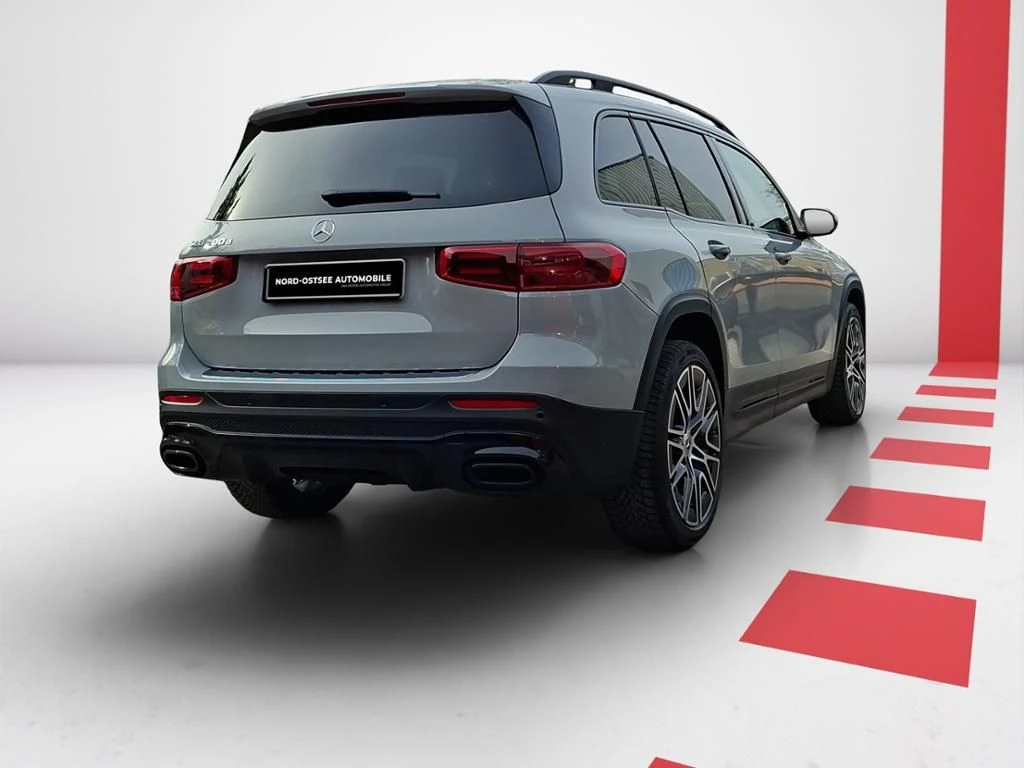 Mercedes-Benz-GLB 200 d-image-5