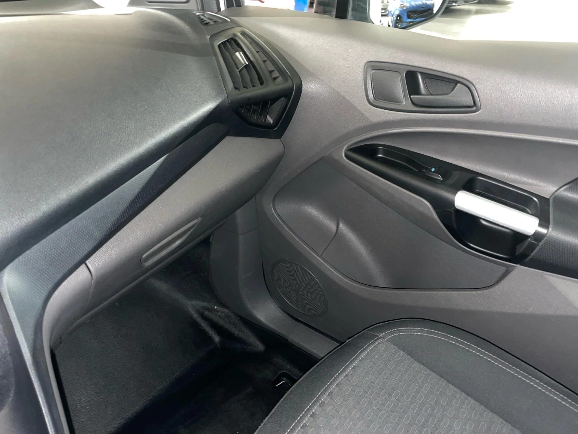 Ford Transit Connect 1.0 EcoBoost 74kW L1 Trend