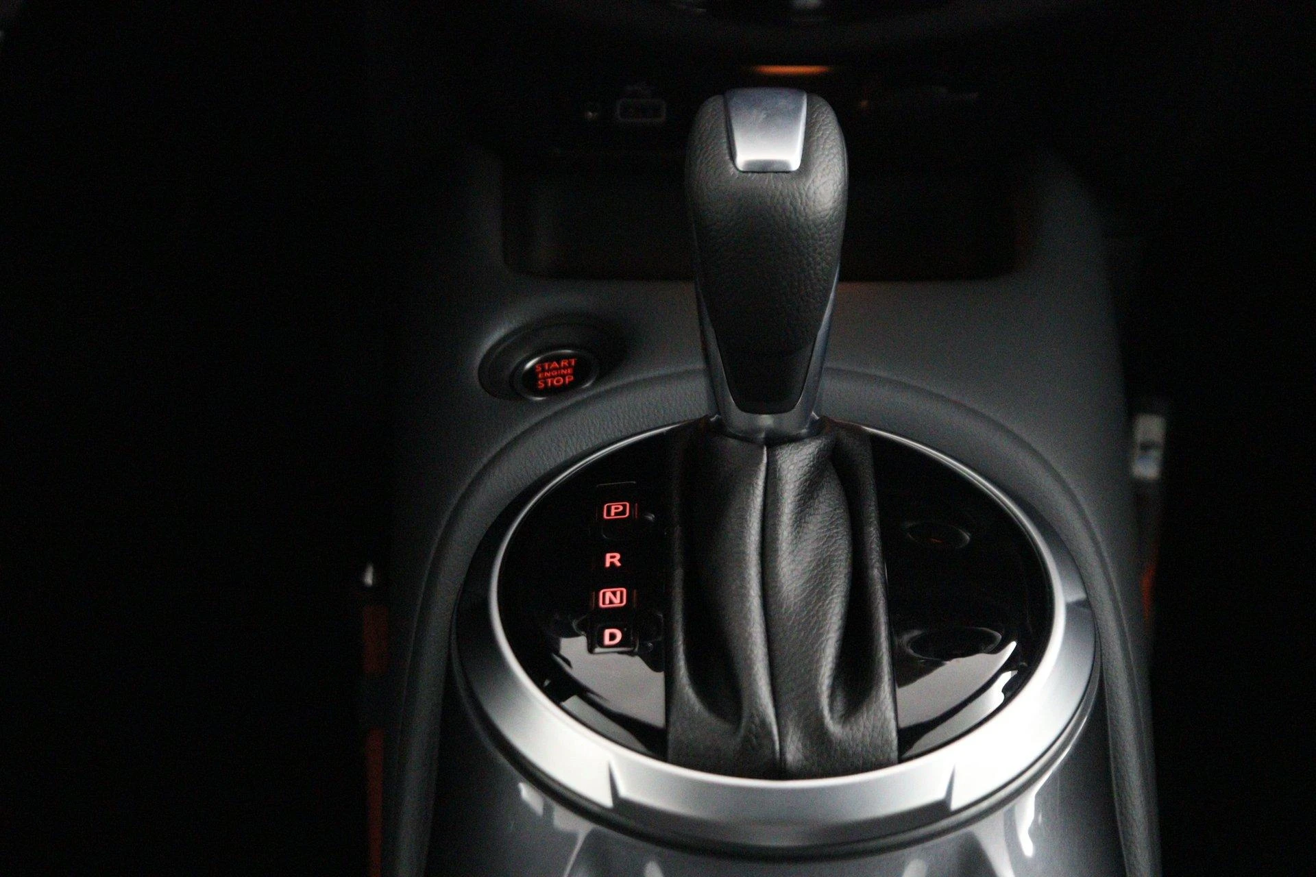 Nissan Juke 1.0 DIG-T N-Connecta Automaat |