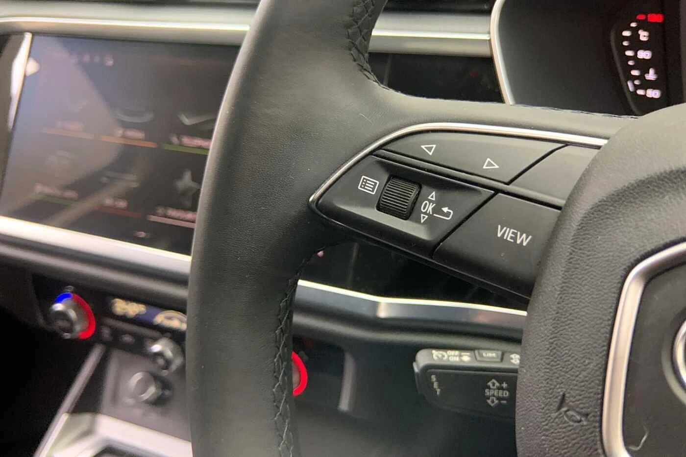 Audi-Q3-image-24