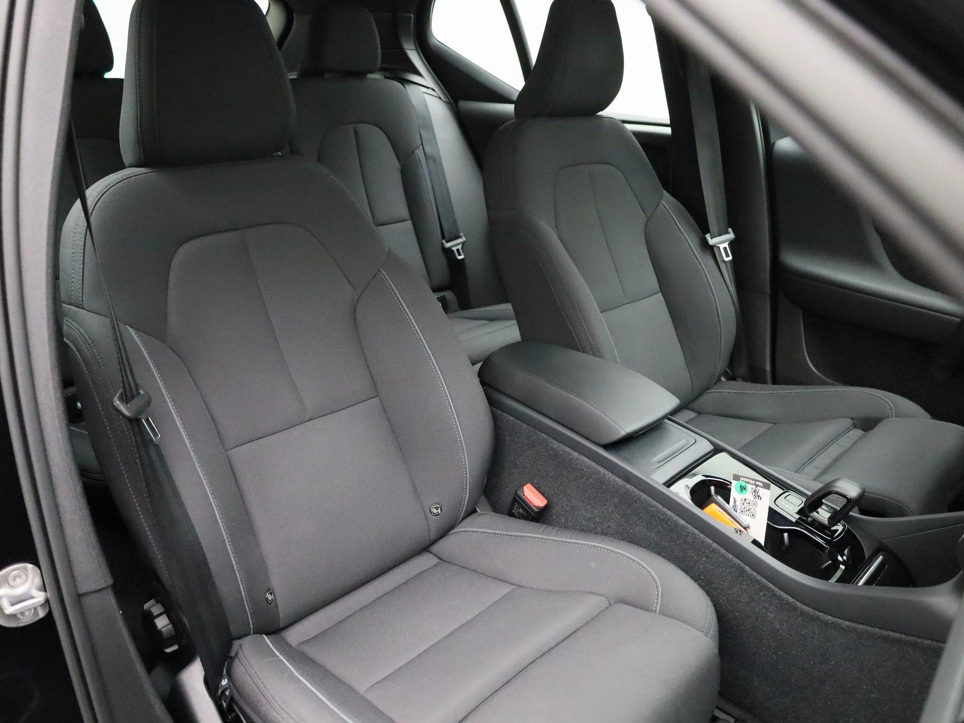 Volvo-XC40-image-33