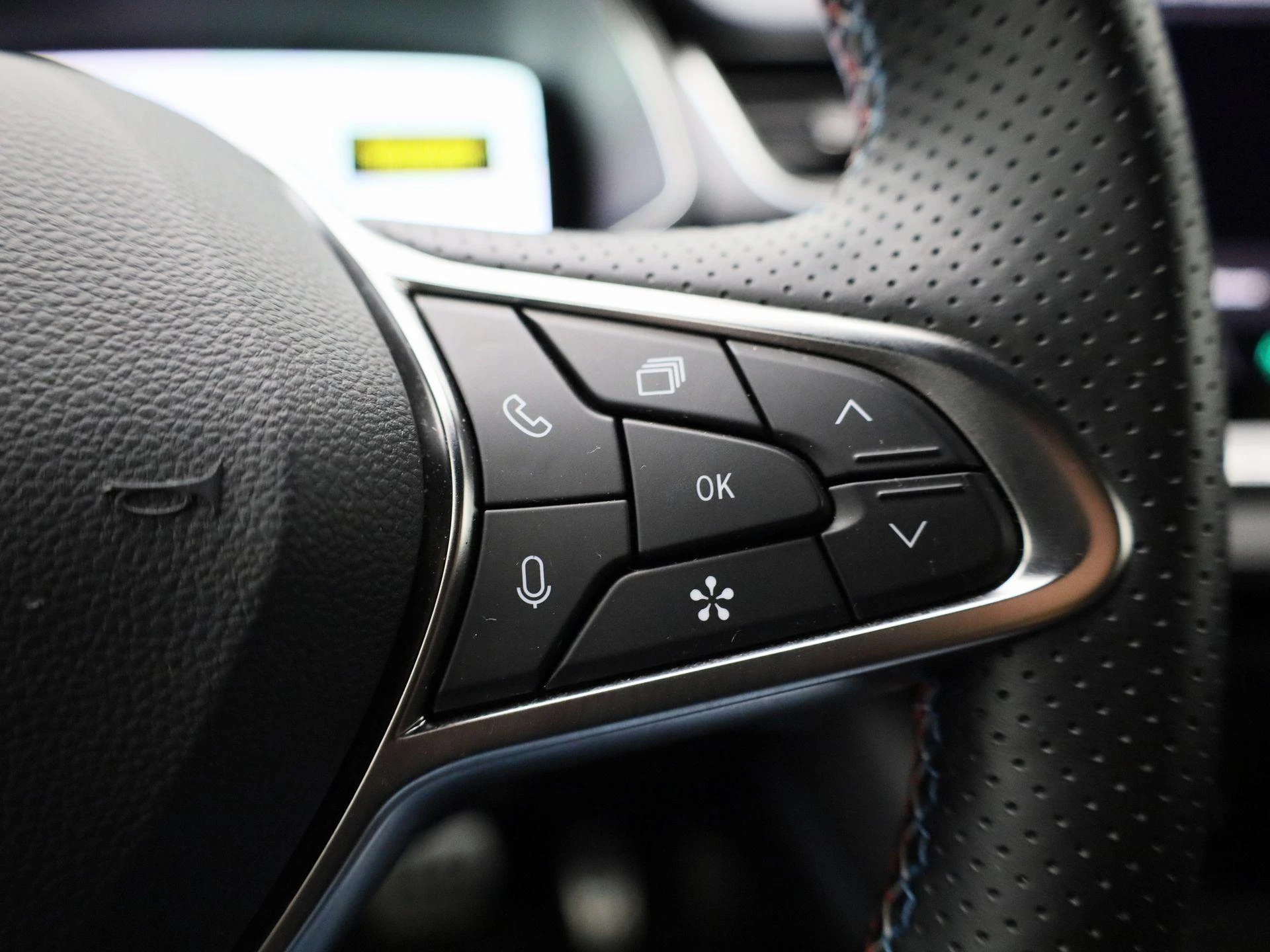 Renault-Captur-image-15