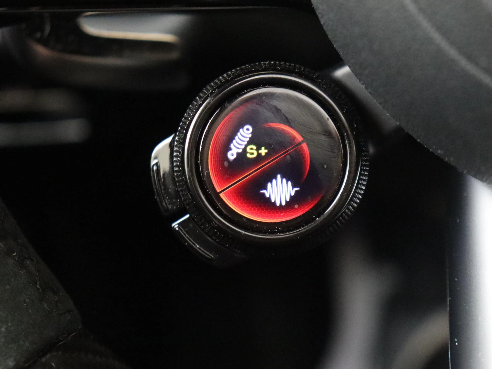 Mercedes-Benz-E-Klasse-image-21