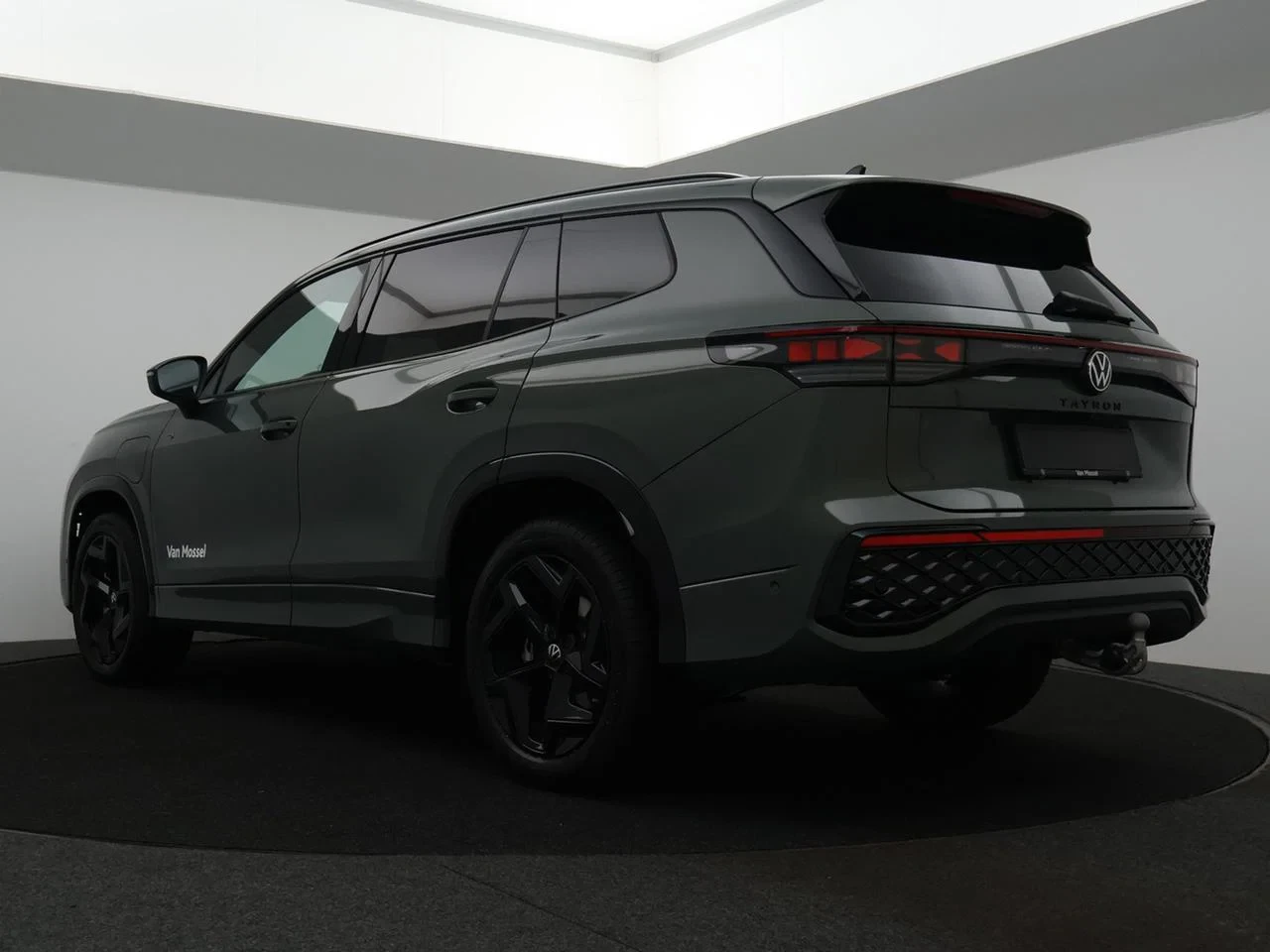 Volkswagen-Tayron-image-1