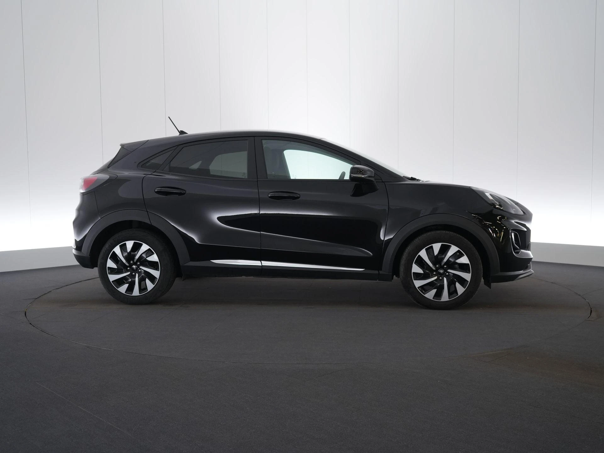 Ford-Puma-image-5