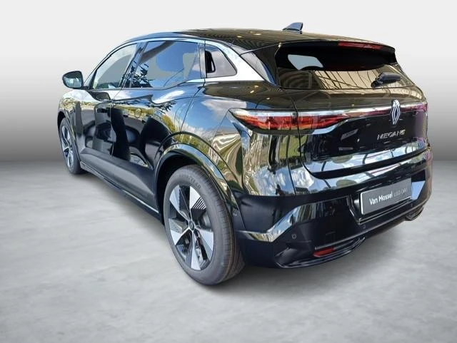 Renault-Megane E-Tech-image-5