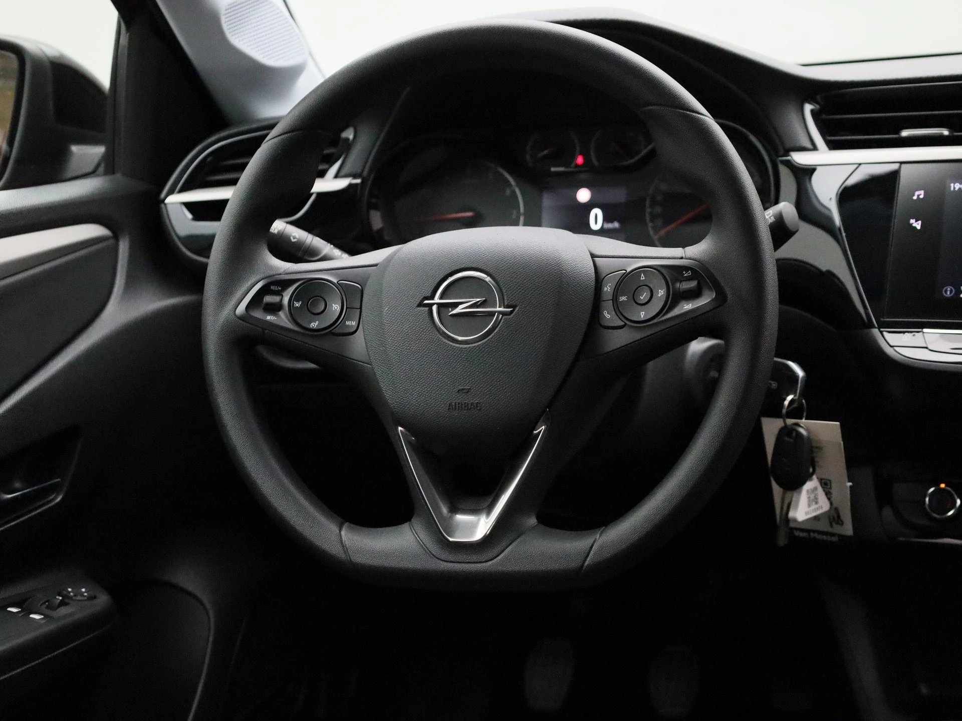 Opel-Corsa-image-9