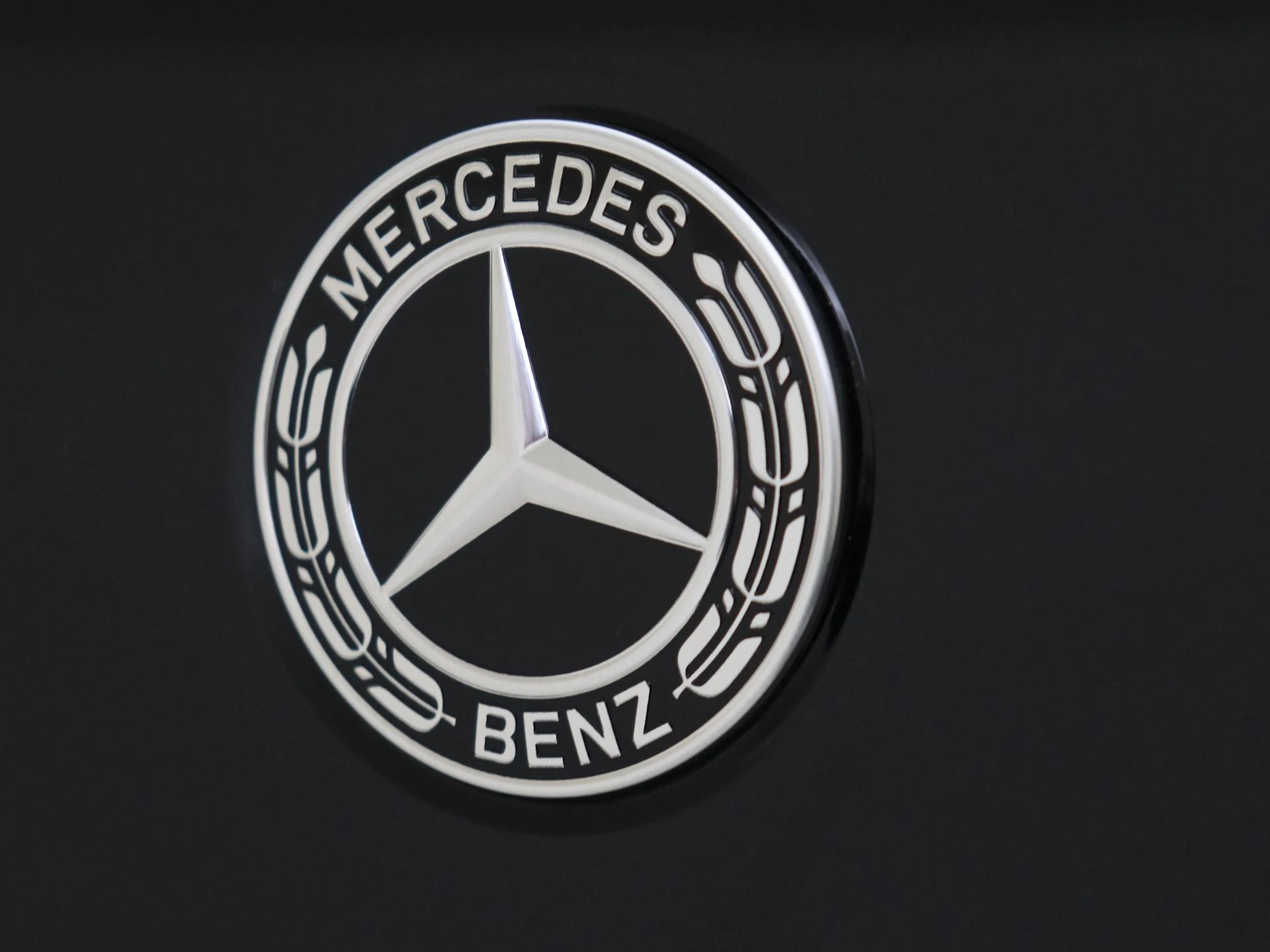 Mercedes-Benz-CLA-image-27