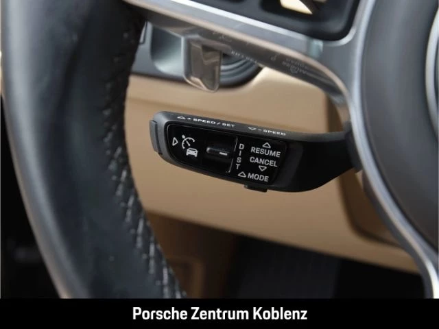 Porsche-Cayenne-image-16