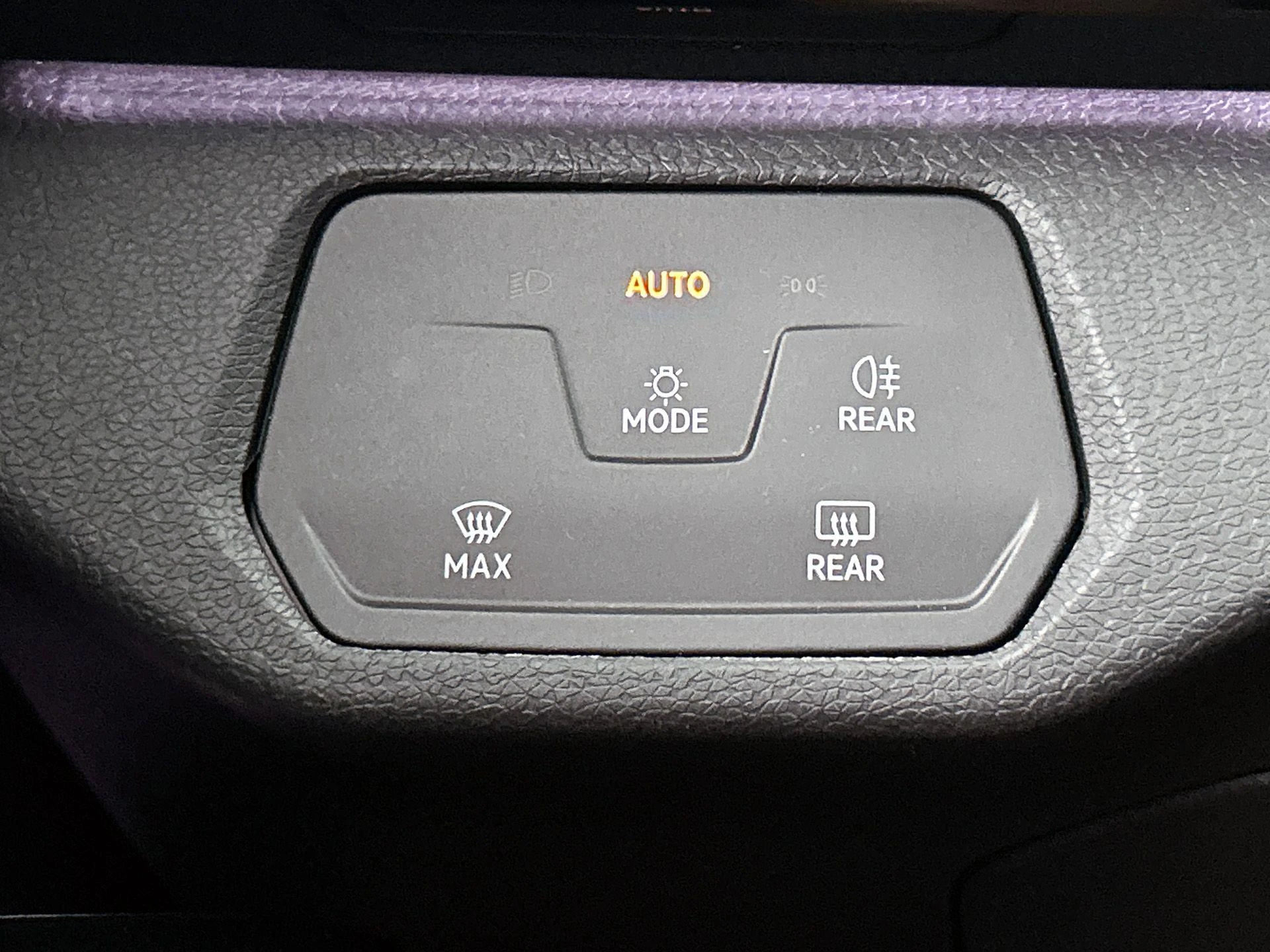 Volkswagen-ID.4-image-13
