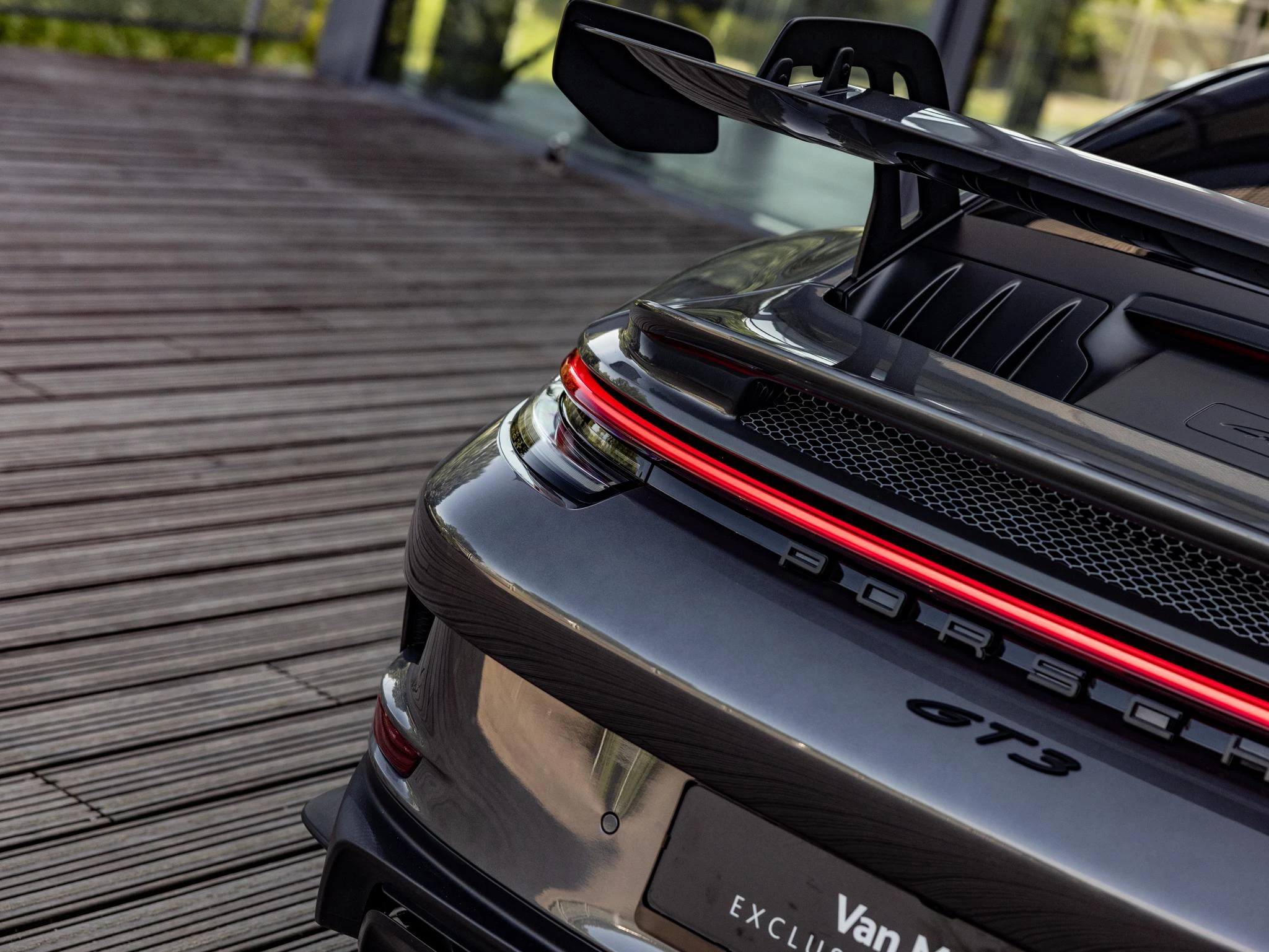 Porsche-911-image-17