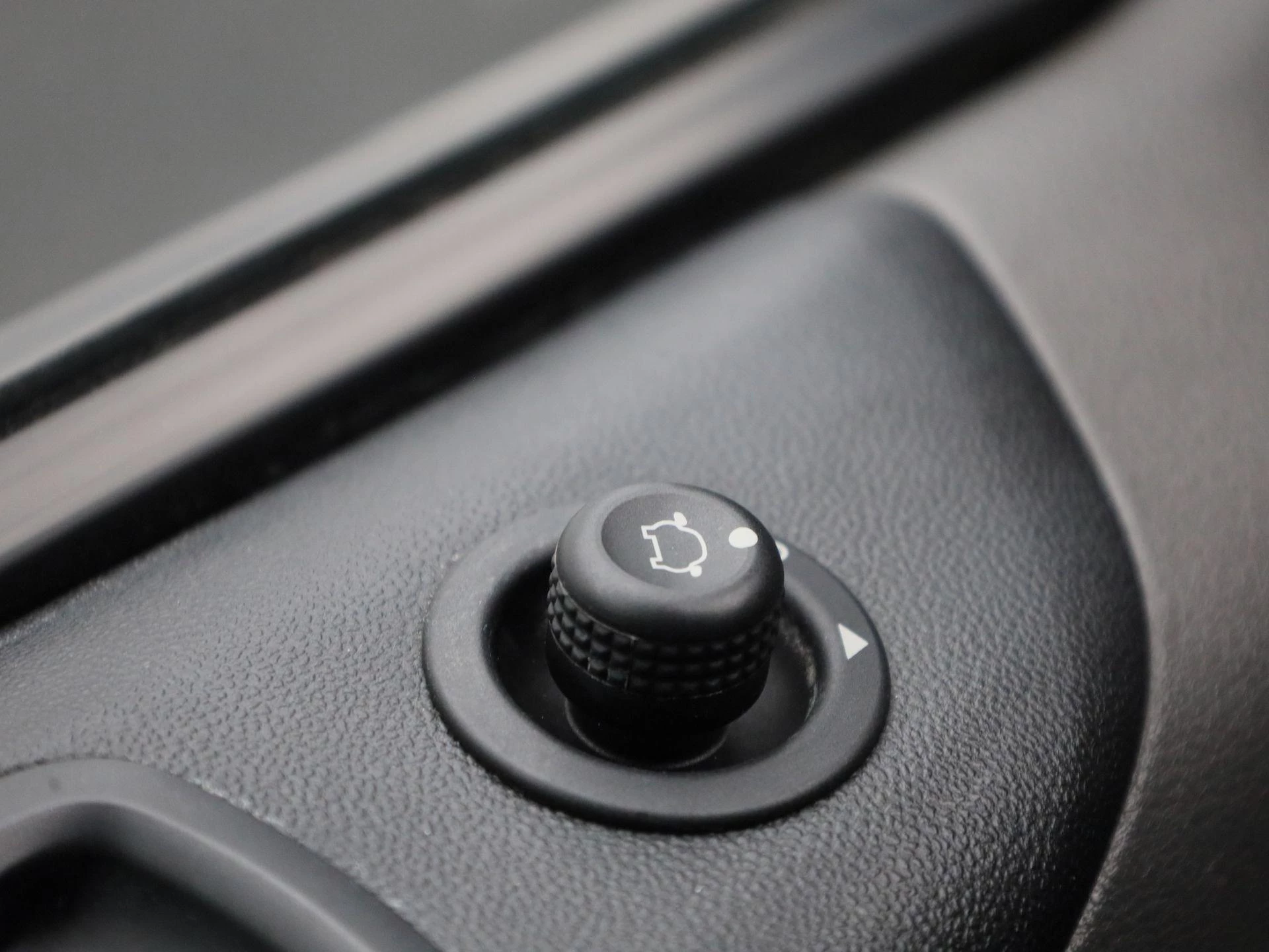 Ford-Transit Custom-image-27