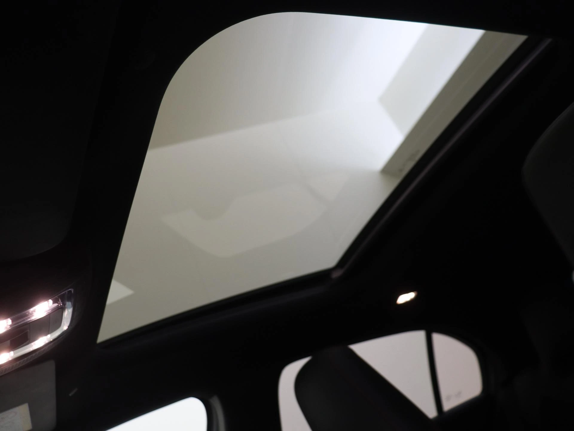 Mercedes-Benz-A-Klasse-image-27