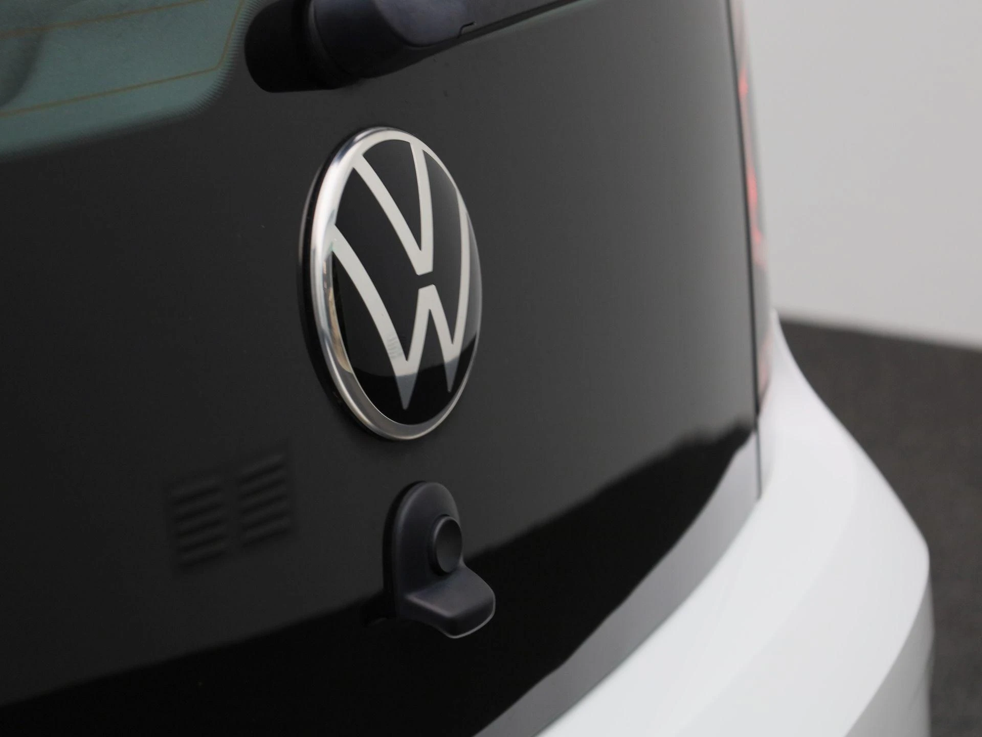 Volkswagen-up!-image-29