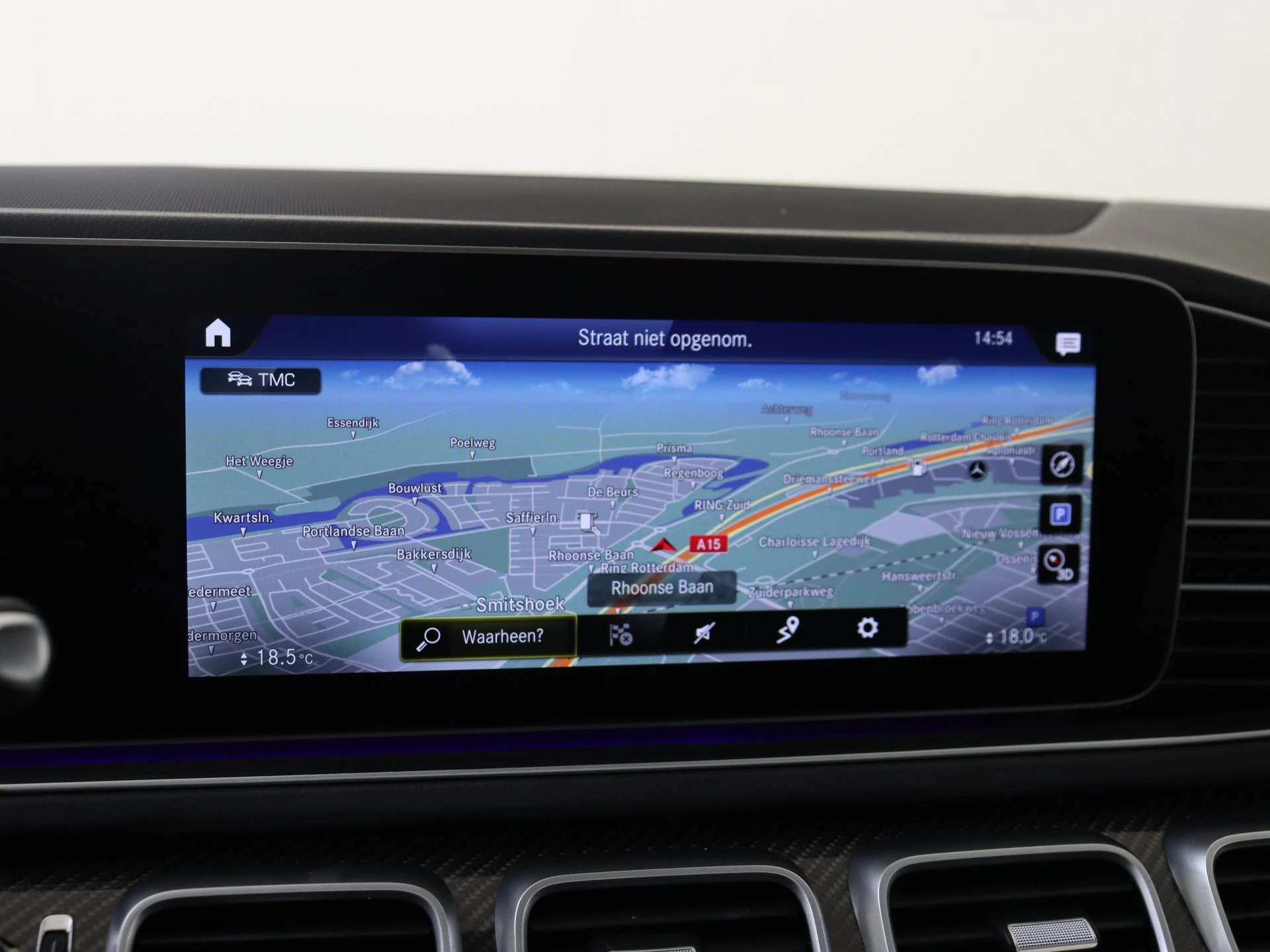 Mercedes-Benz-GLE-image-27